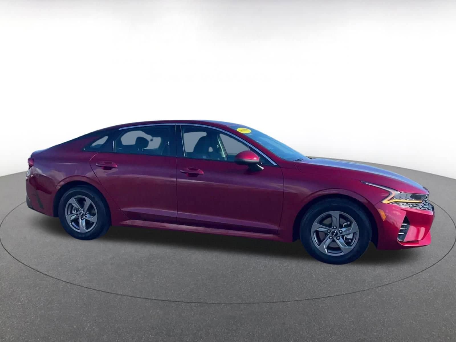 Thumbnail: 2023 Kia K5 - 16