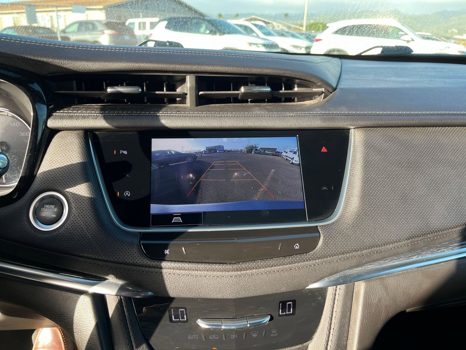 Thumbnail: 2023 Cadillac XT5 - 22