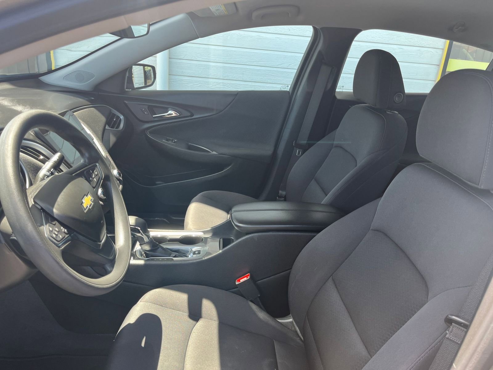 Thumbnail: 2023 Chevrolet Malibu - 28