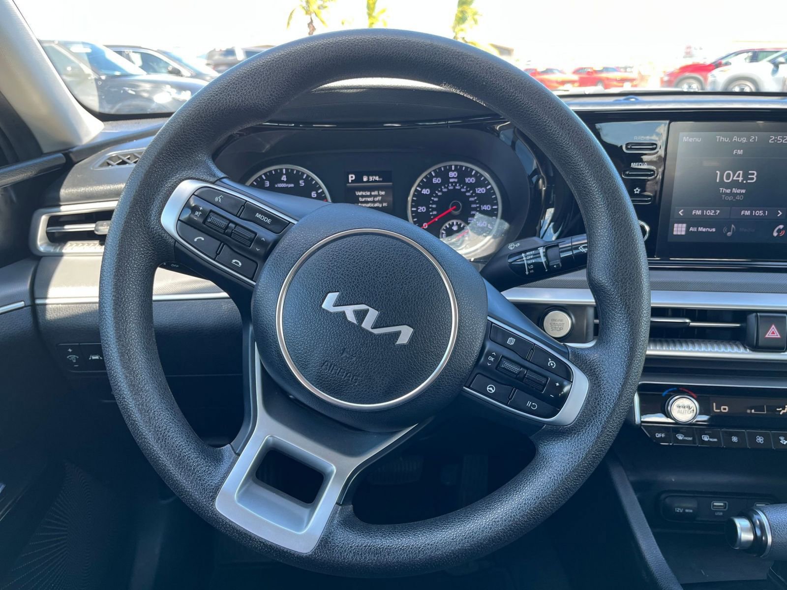 Thumbnail: 2023 Kia K5 - 25