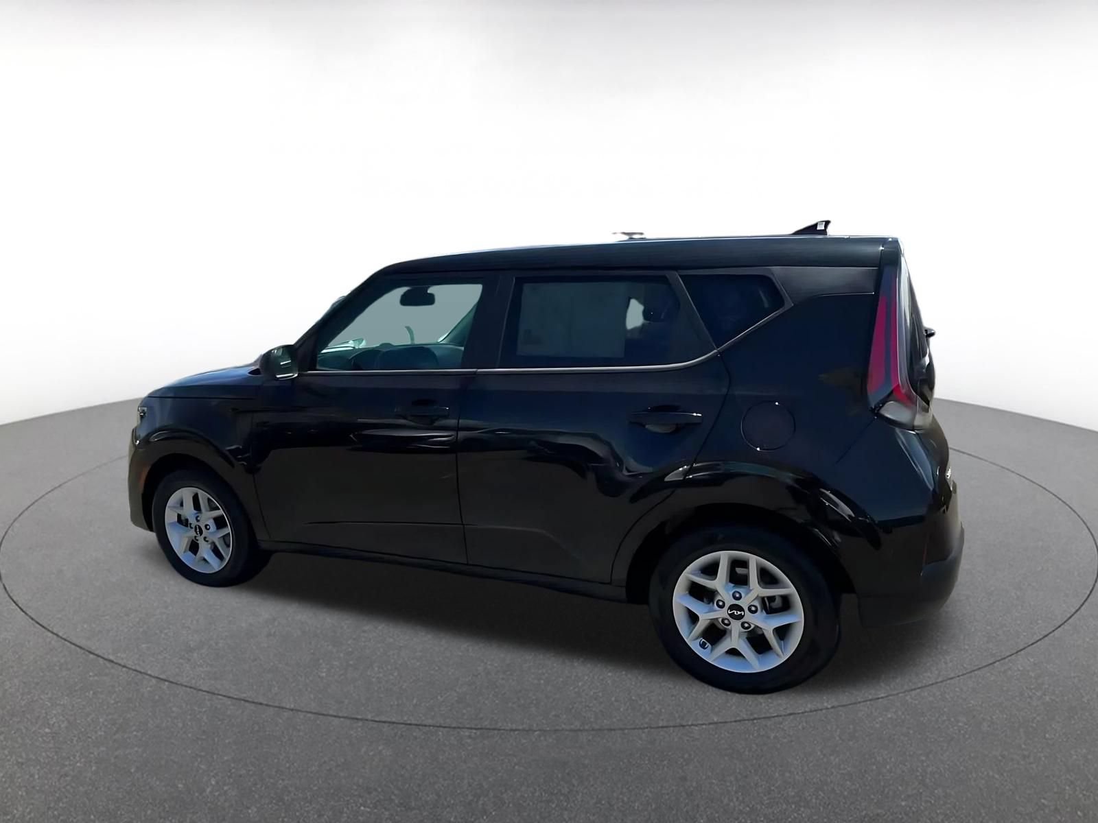 Thumbnail: 2025 Kia Soul - 10