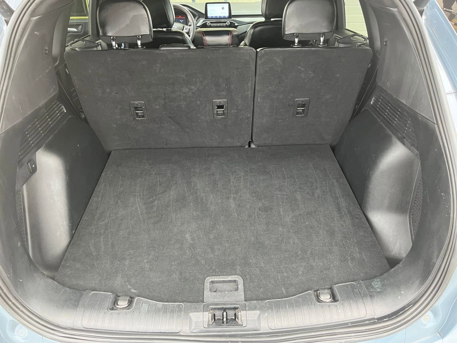 Thumbnail: 2023 Ford Escape - 32