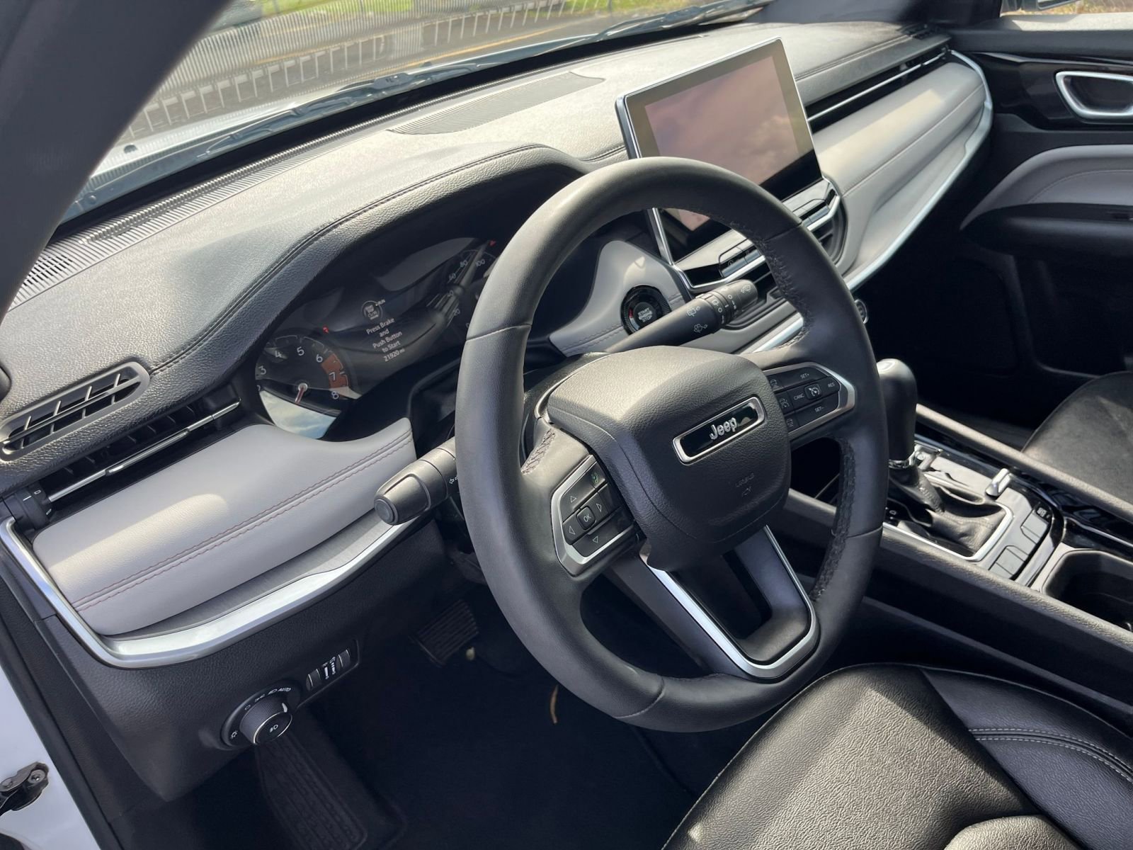 Thumbnail: 2025 Jeep Compass - 35