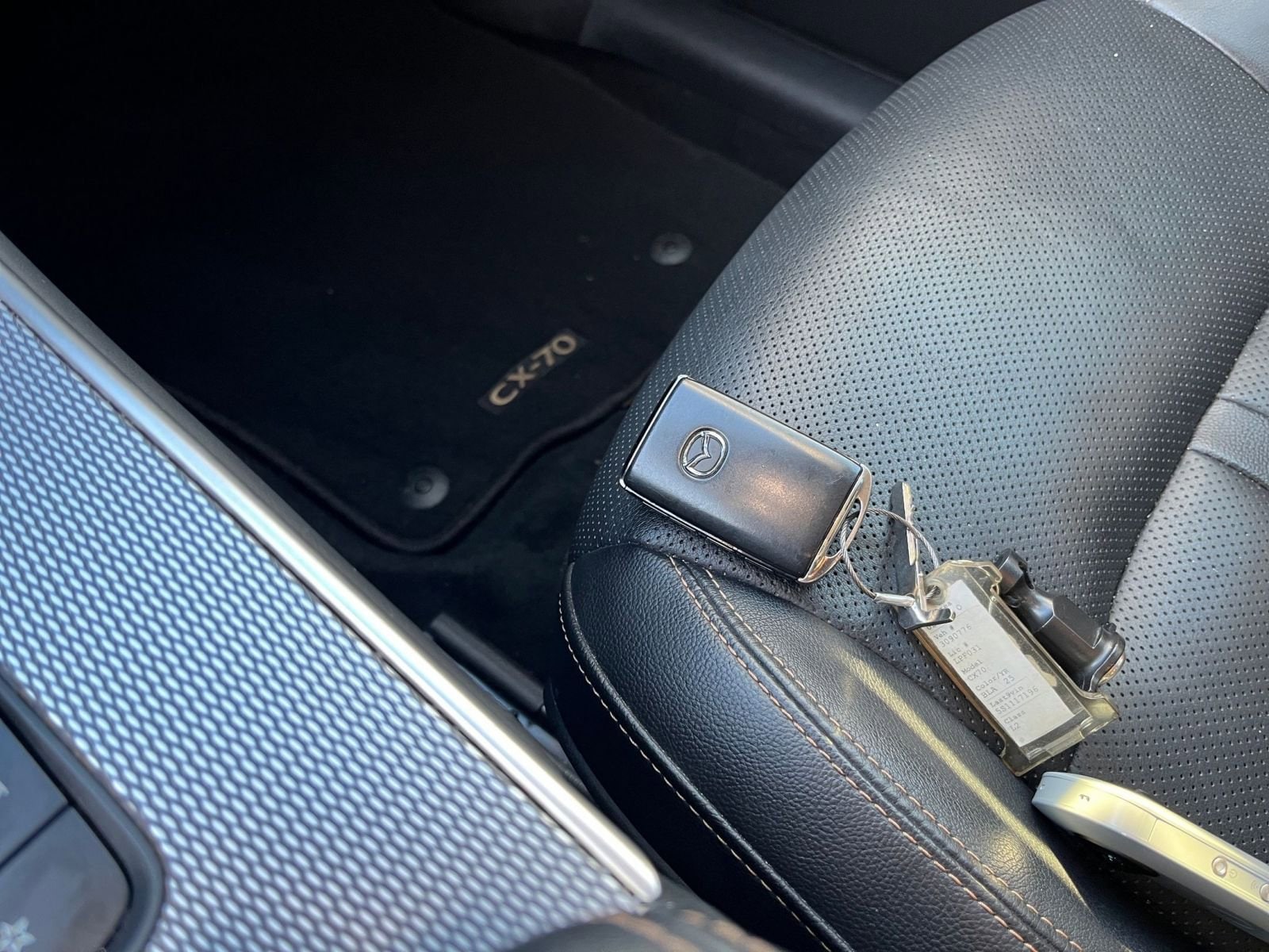 Thumbnail: 2025 Mazda CX-70 - 18