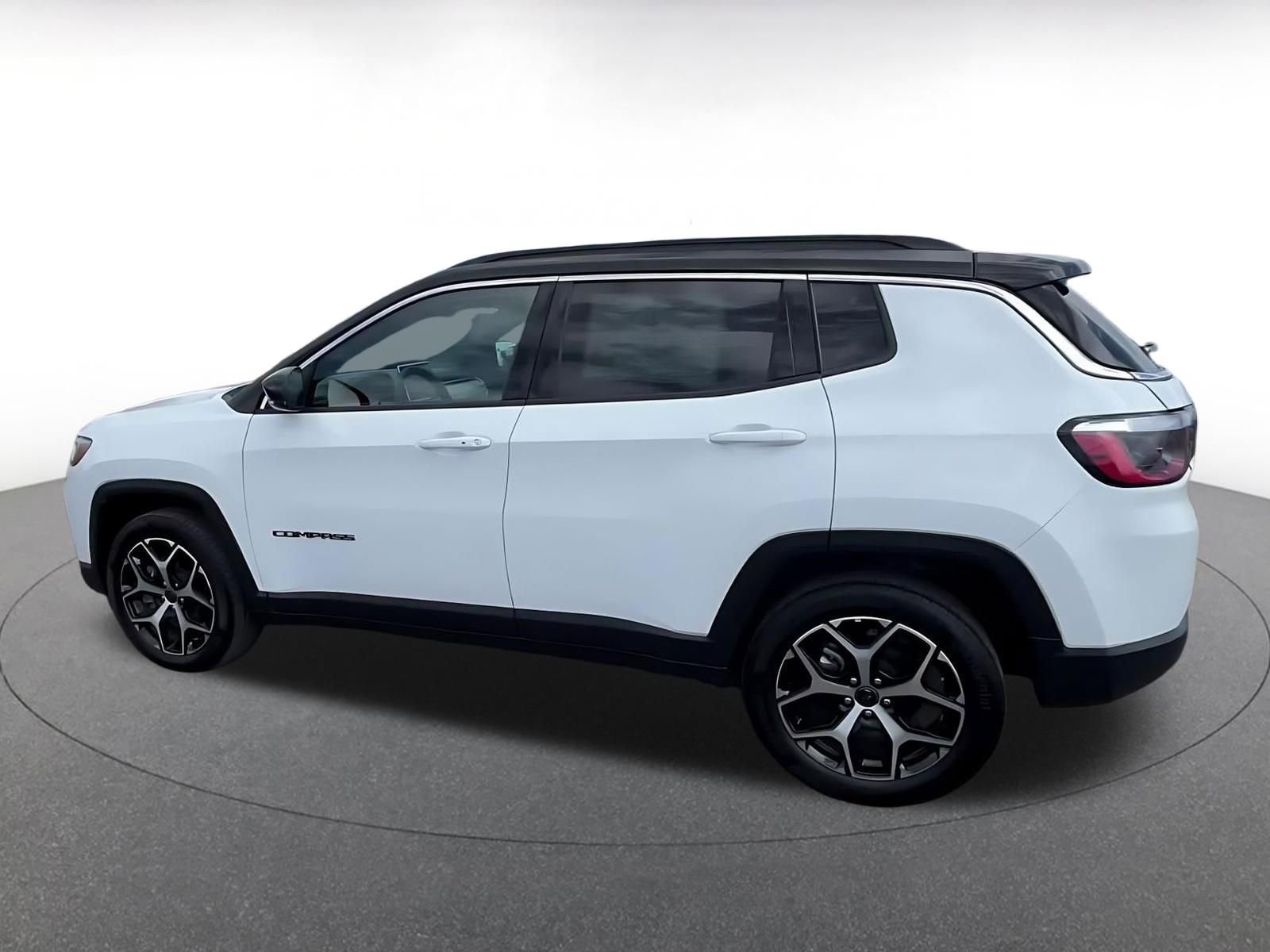 Thumbnail: 2025 Jeep Compass - 10