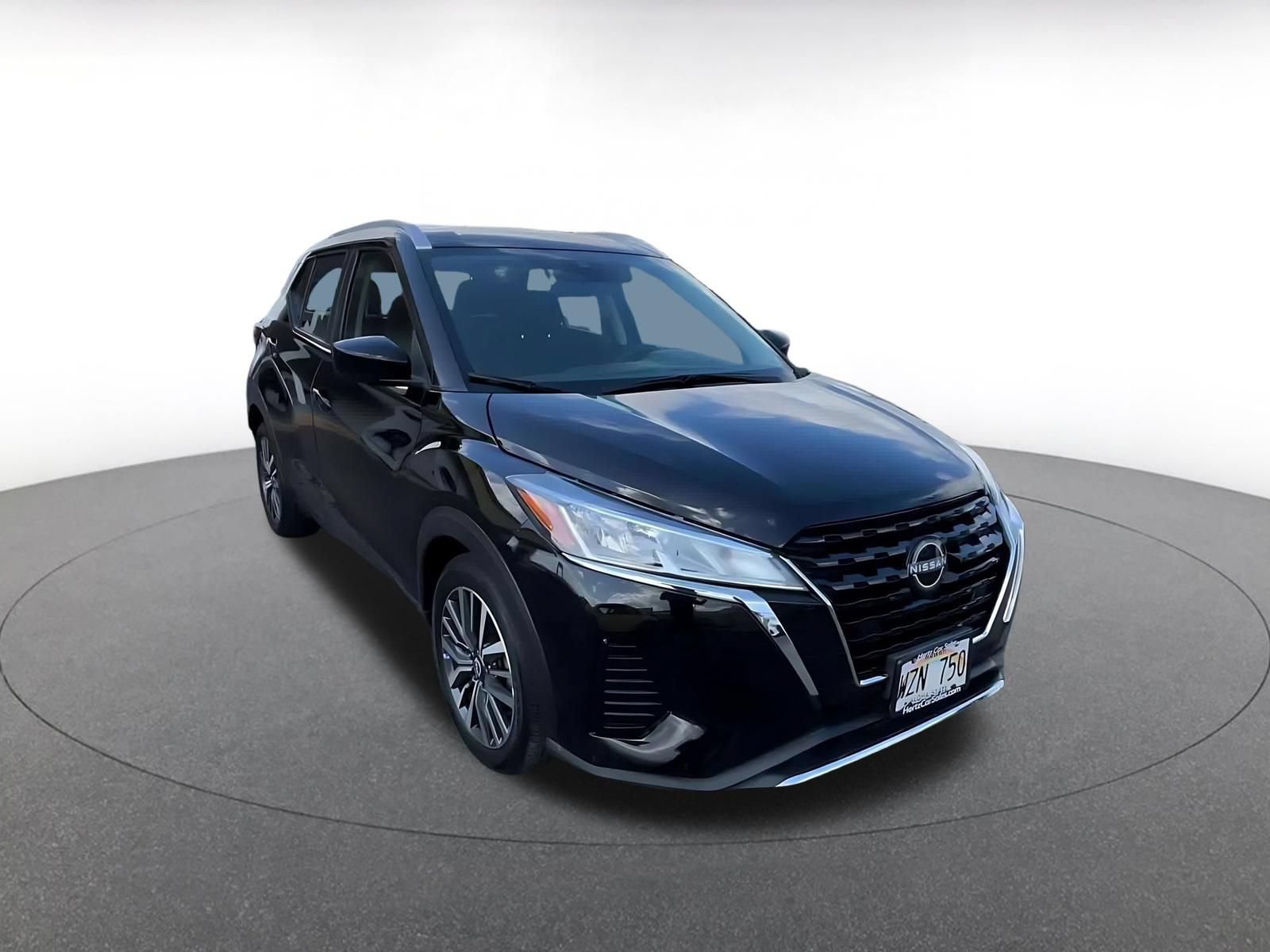 Thumbnail: 2024 Nissan Kicks - 3