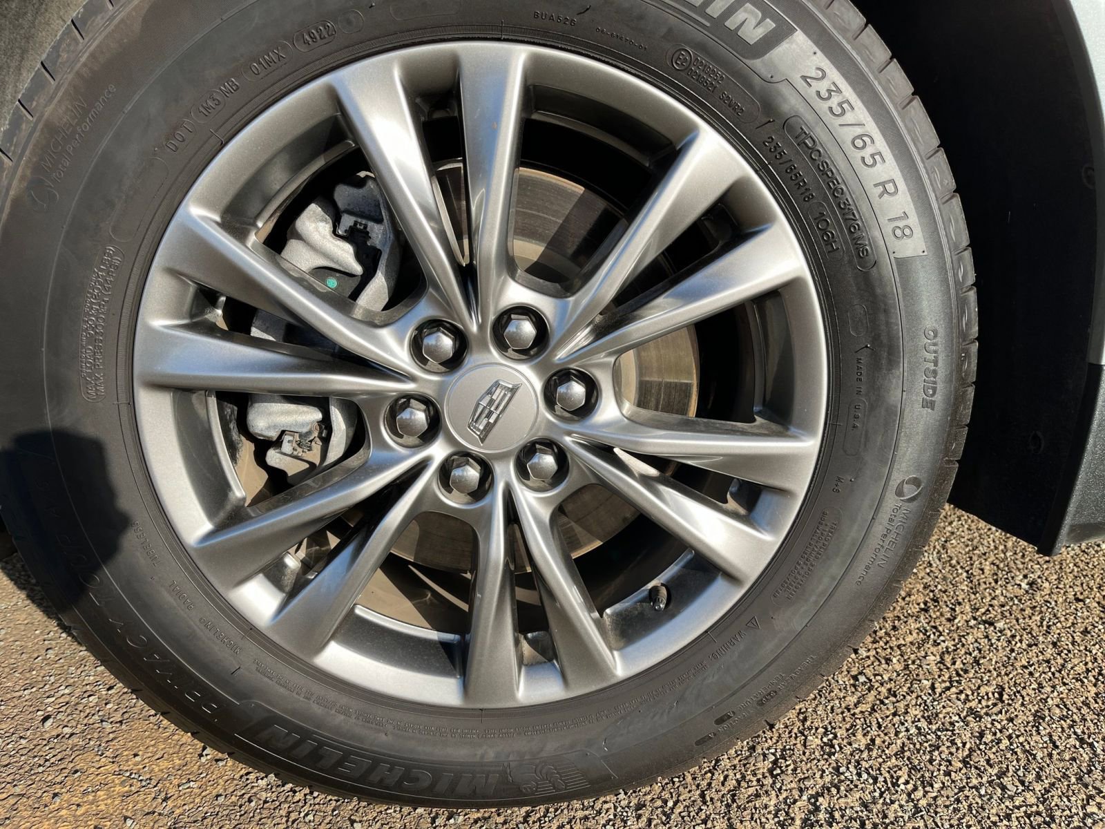 Thumbnail: 2023 Cadillac XT5 - 33