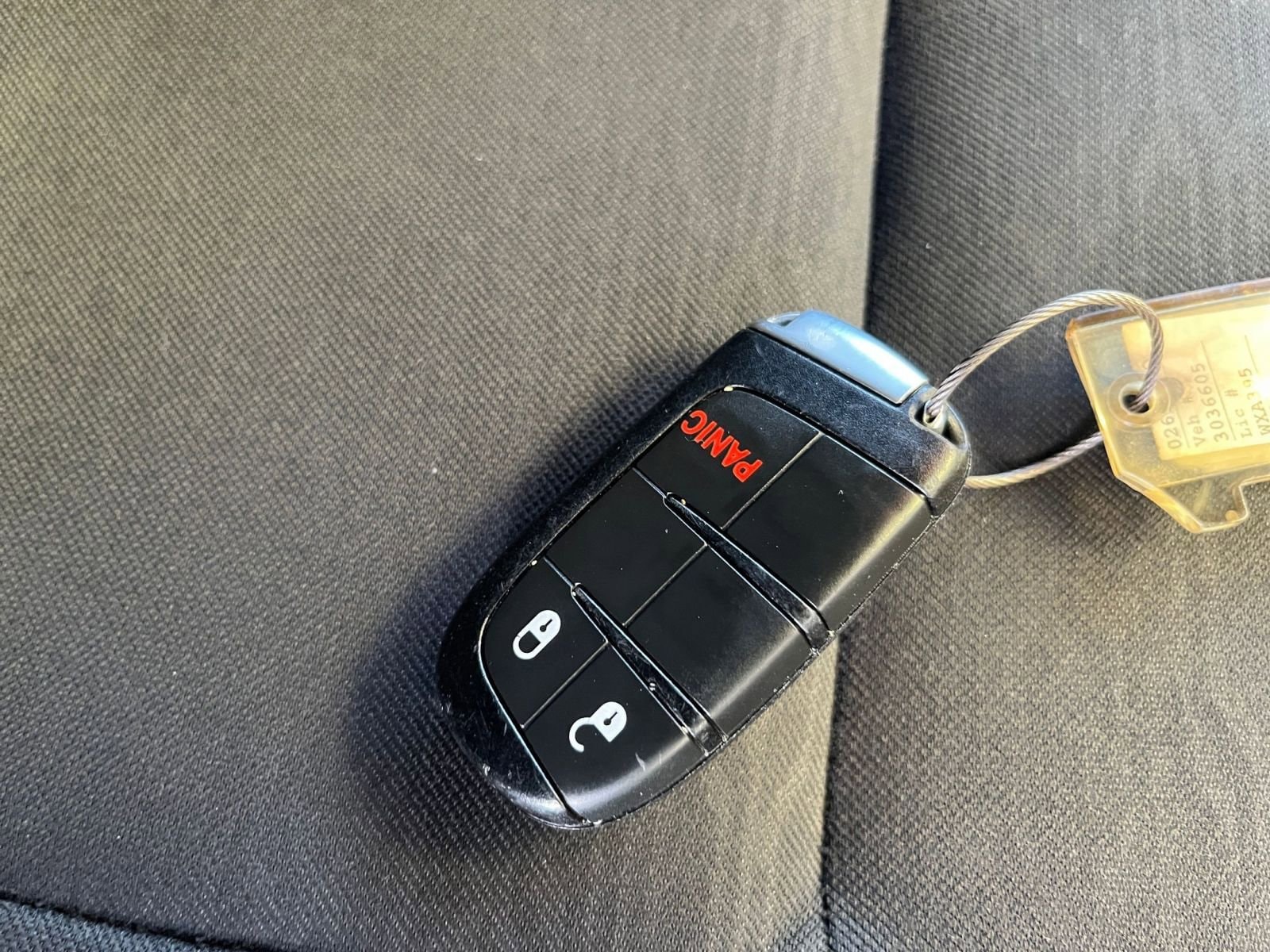 Thumbnail: 2023 Dodge Durango - 20