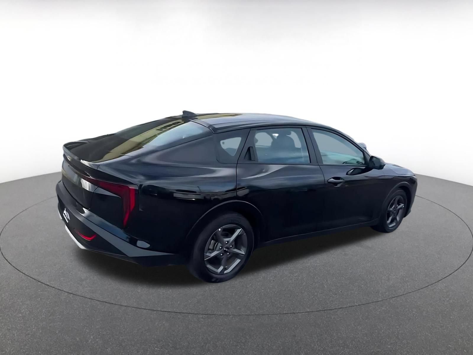 Thumbnail: 2025 Kia K4 - 14