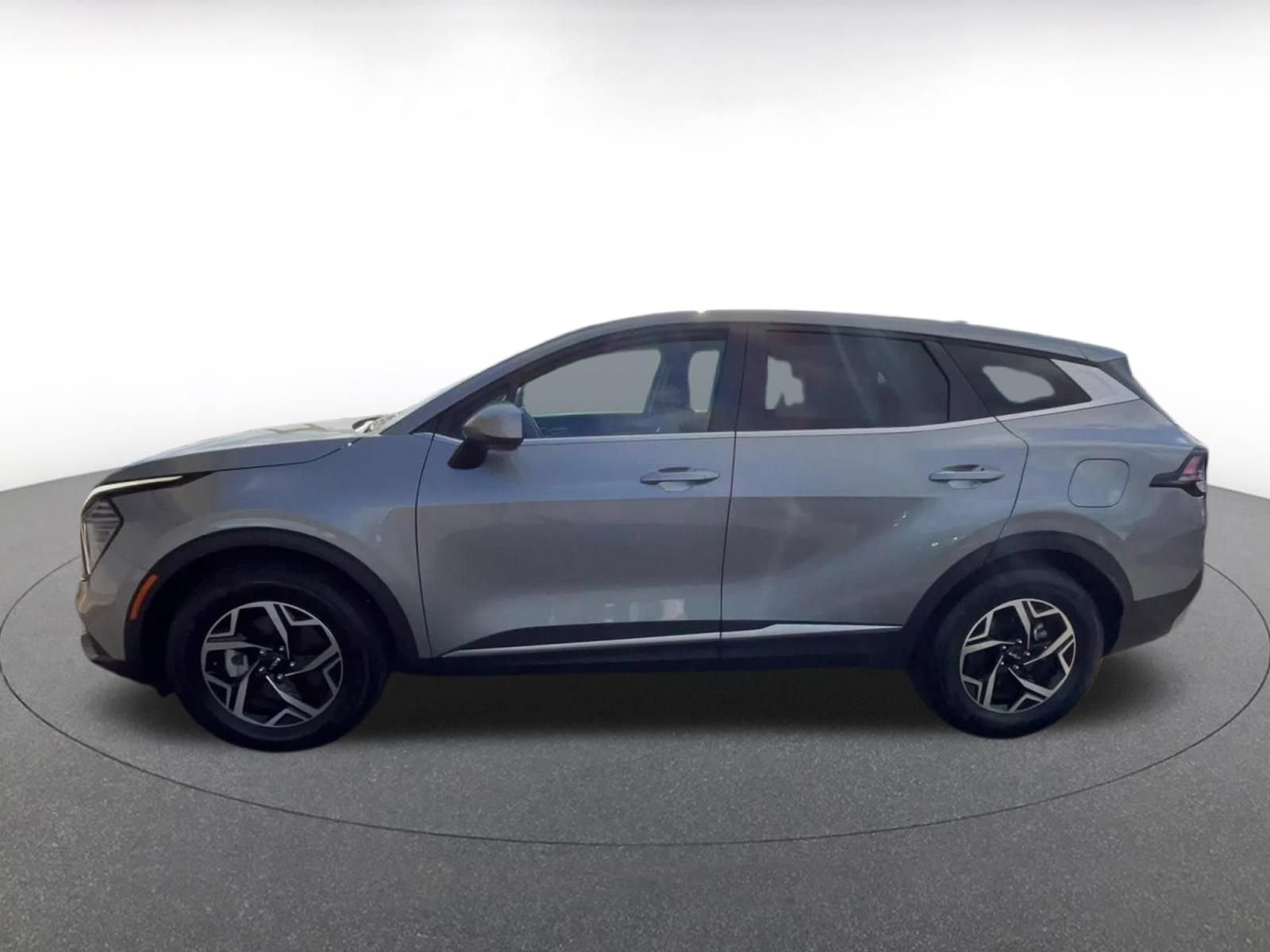 Thumbnail: 2025 Kia Sportage - 9