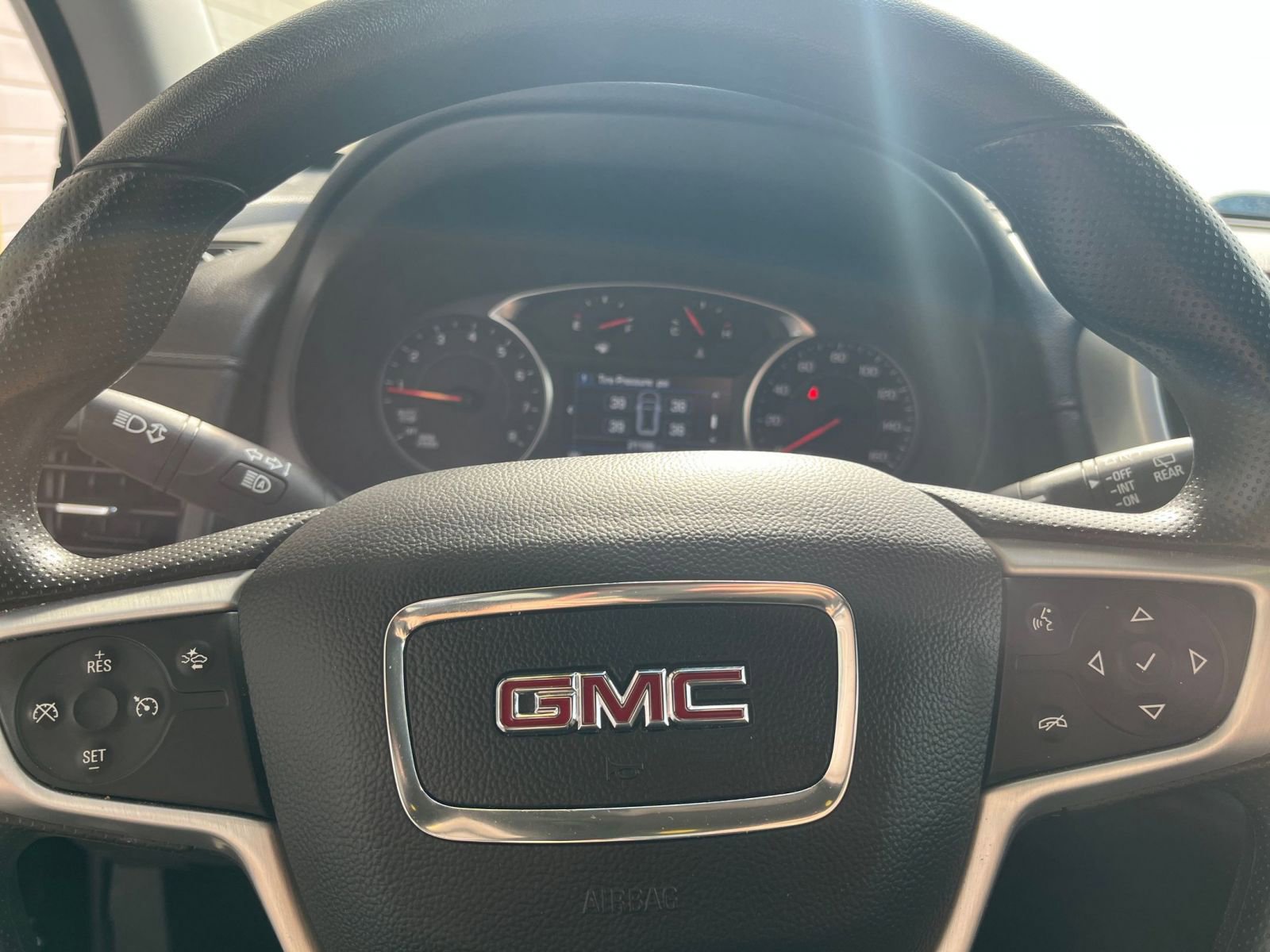 Thumbnail: 2024 GMC Terrain - 28