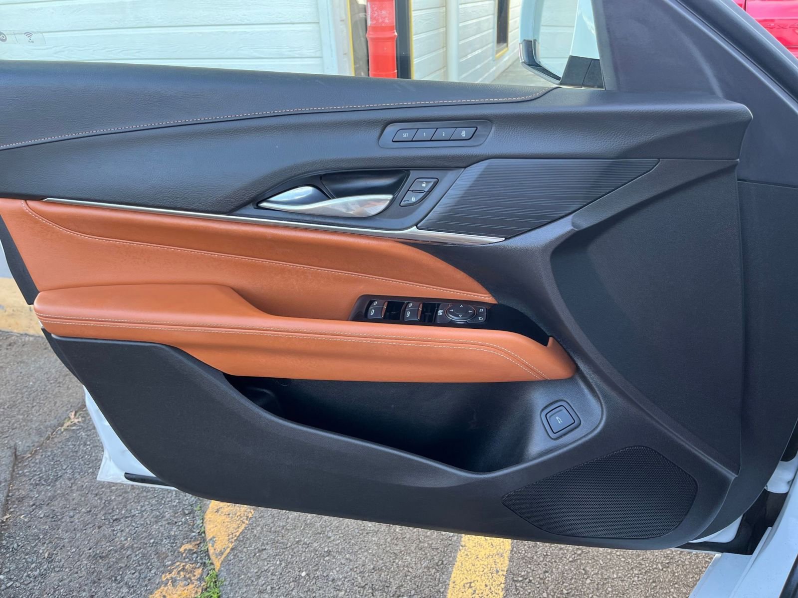 Thumbnail: 2023 Cadillac CT4 - 18