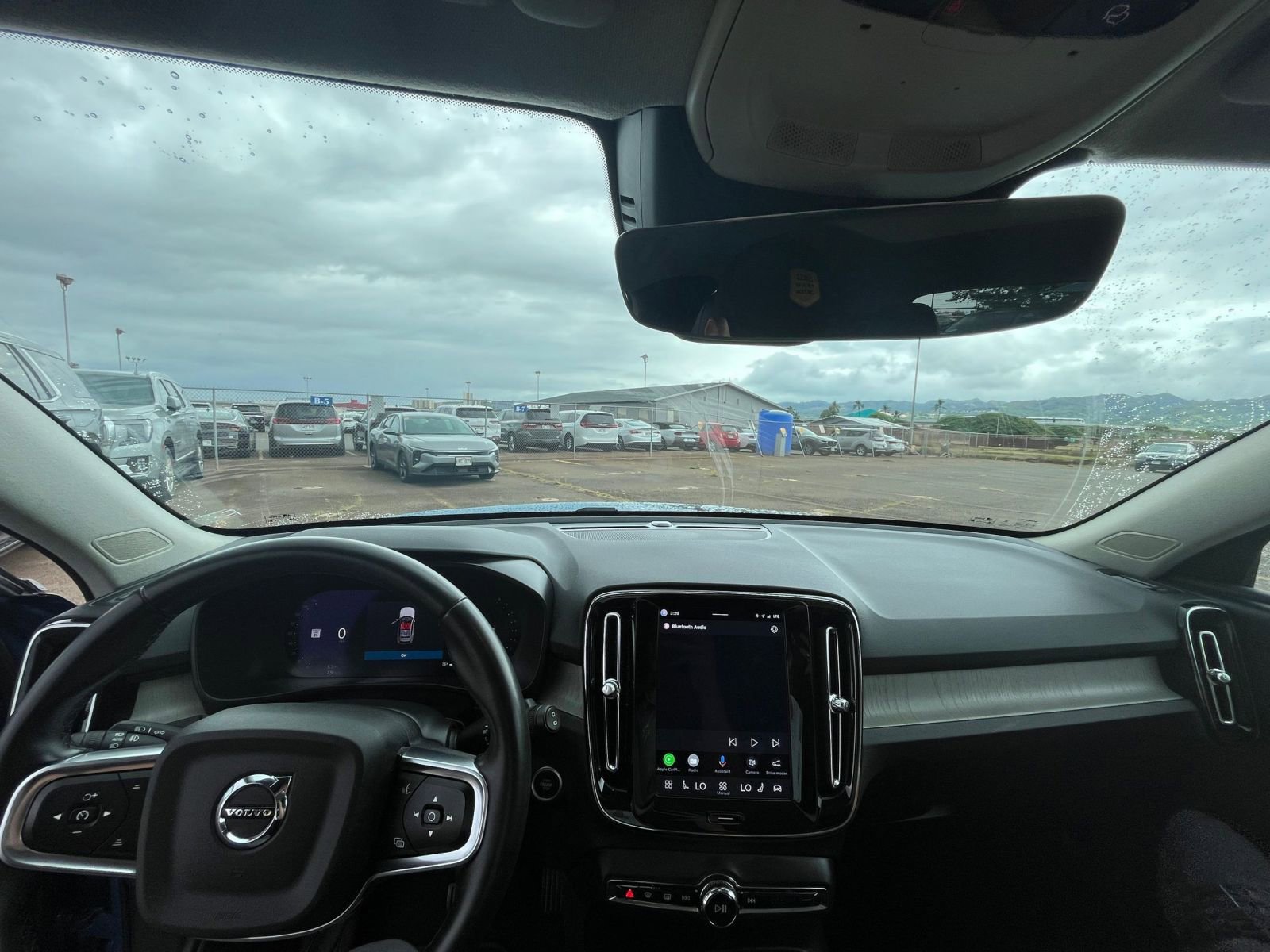 Thumbnail: 2024 Volvo XC40 - 35