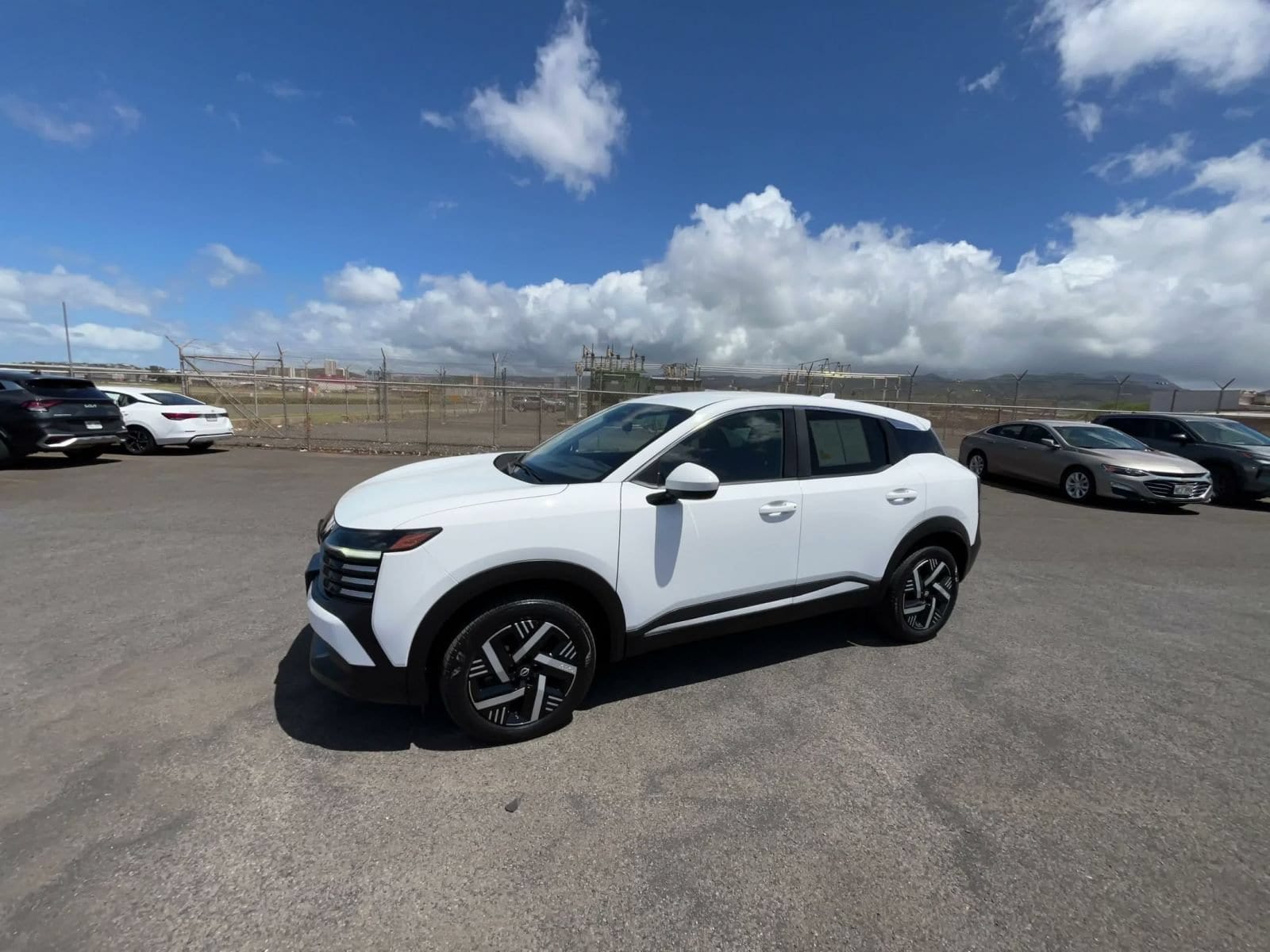 Thumbnail: 2025 Nissan Kicks - 8