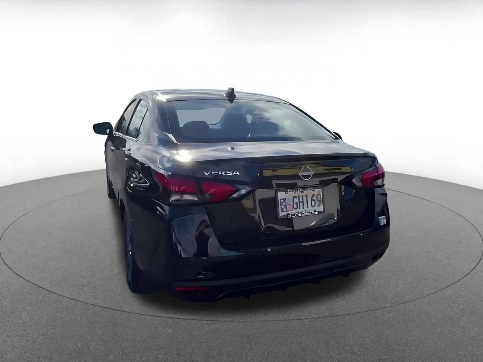 Thumbnail: 2025 Nissan Versa - 9