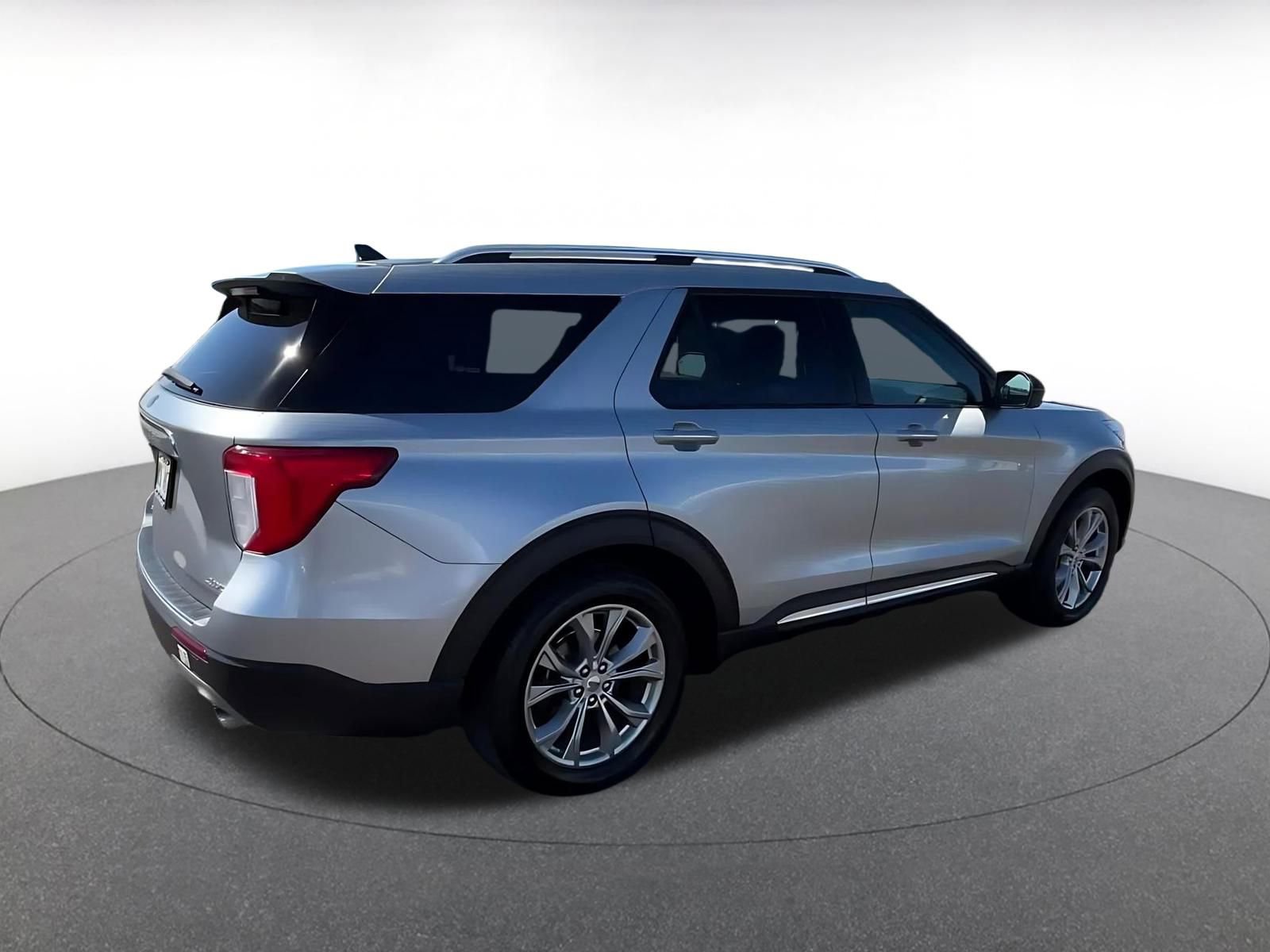 Thumbnail: 2023 Ford Explorer - 14