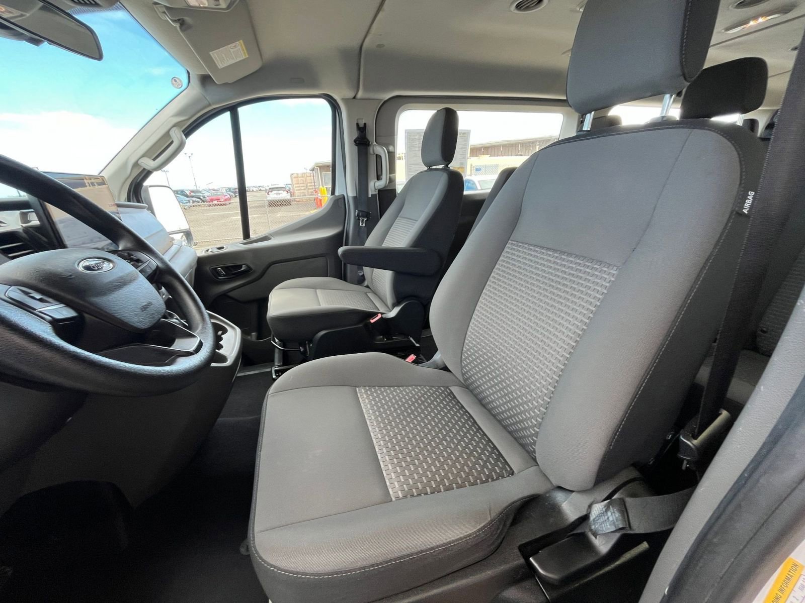 Thumbnail: 2024 Ford Econoline - 25
