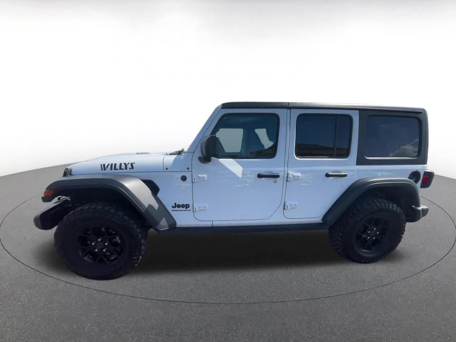 Thumbnail: 2025 Jeep Wrangler - 9