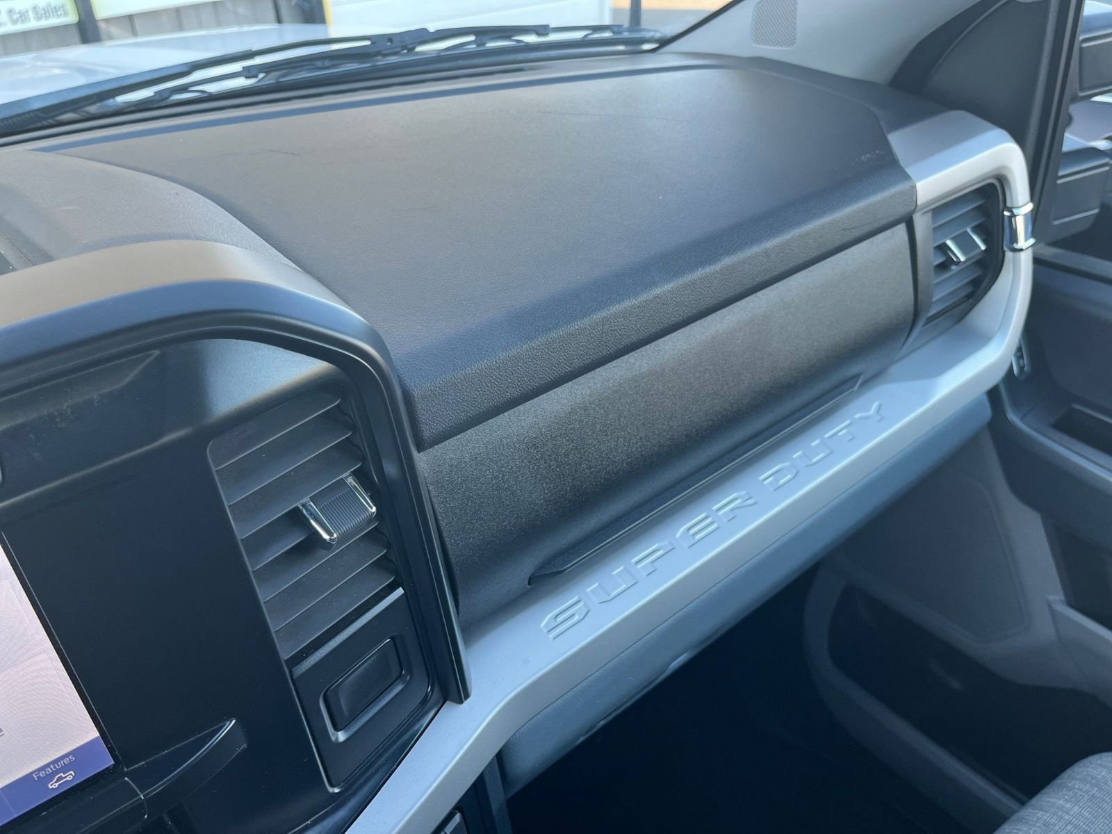 Thumbnail: 2023 Ford F-250 - 34