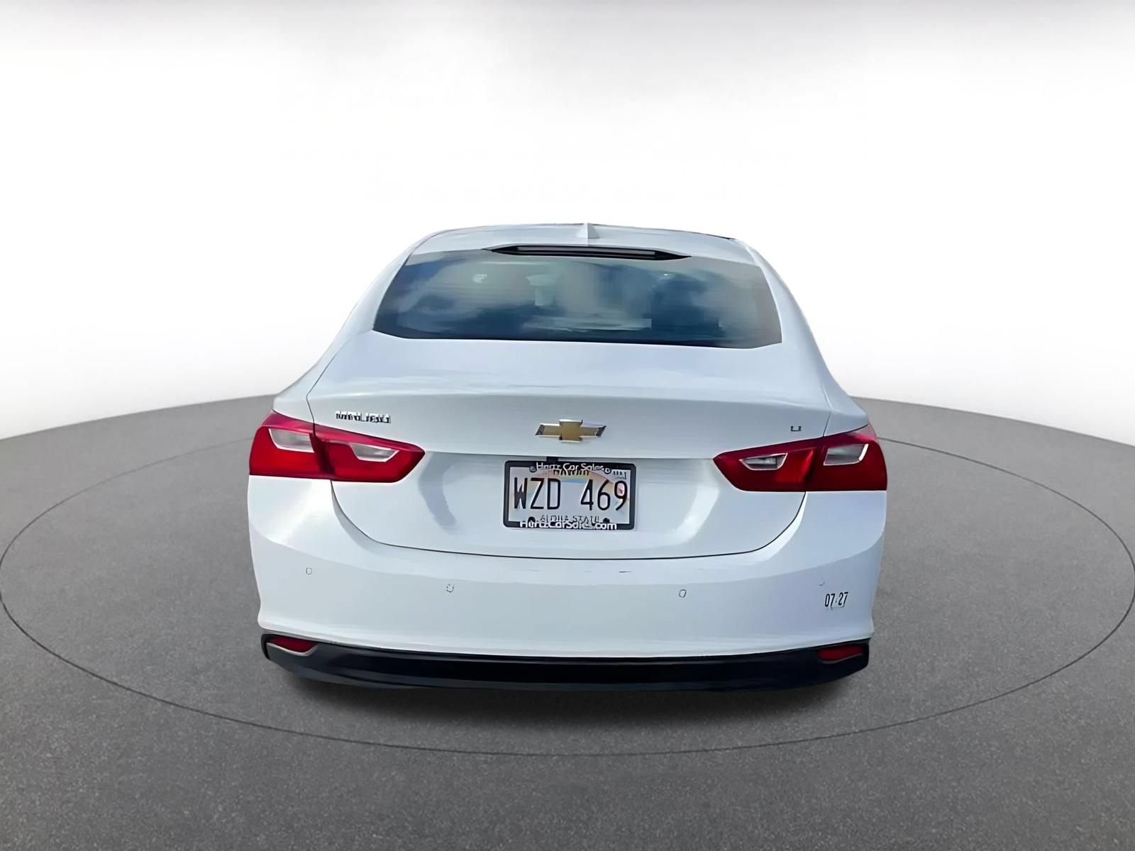 Thumbnail: 2024 Chevrolet Malibu - 12