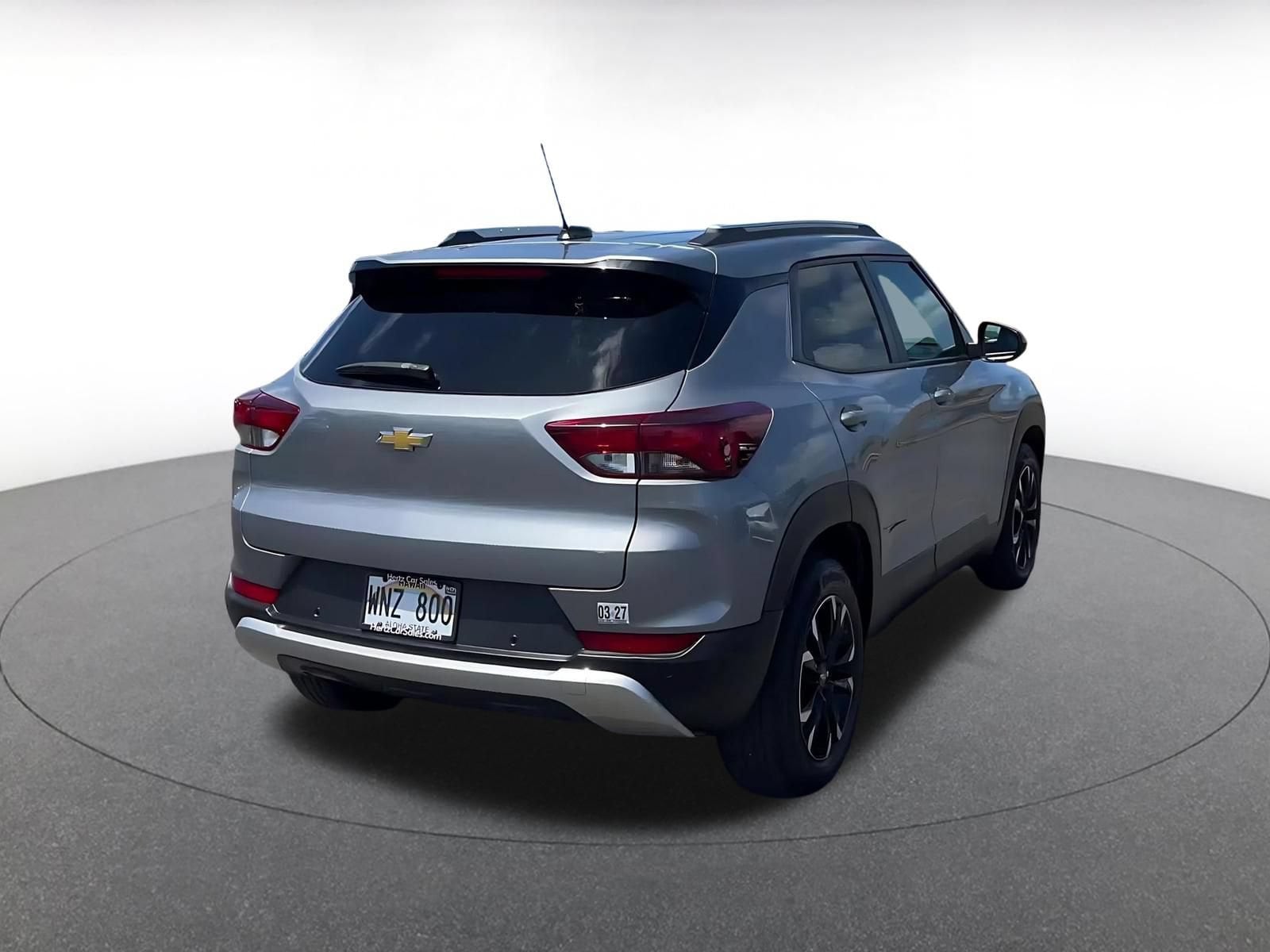 Thumbnail: 2023 Chevrolet TrailBlazer - 14