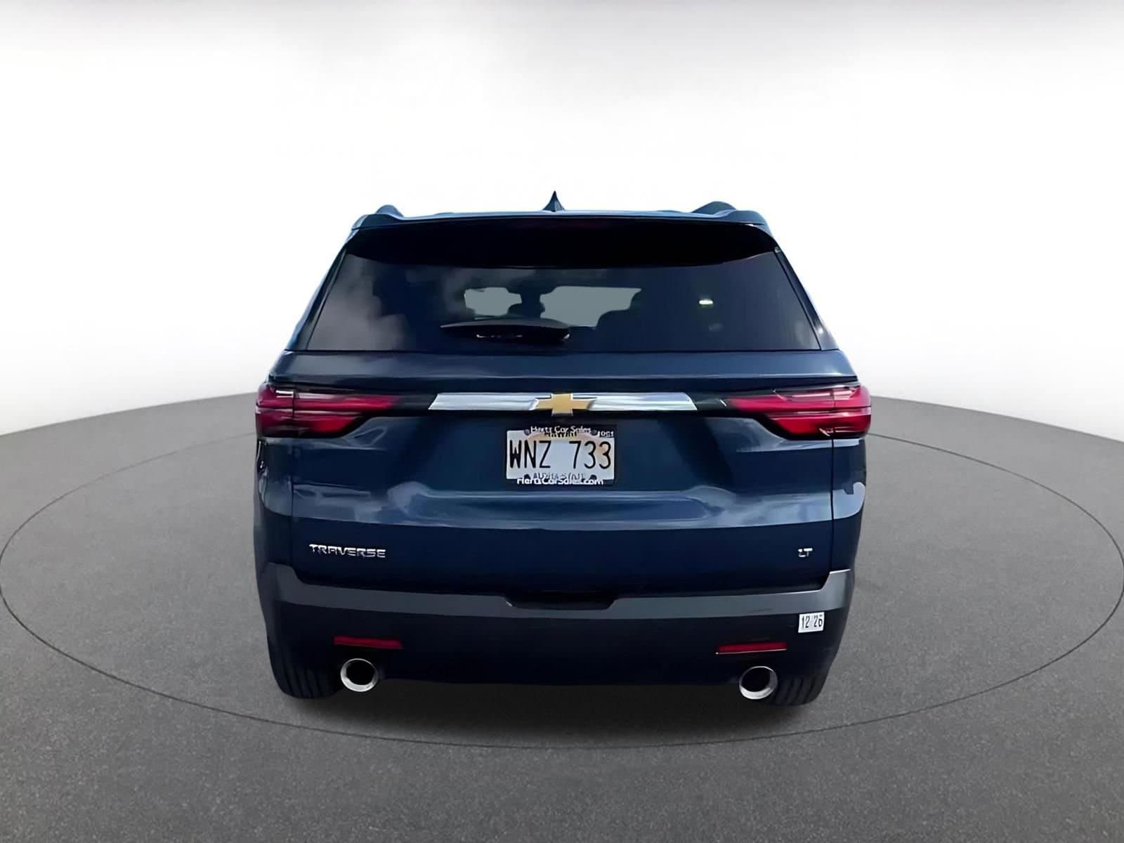 Thumbnail: 2023 Chevrolet Traverse - 12