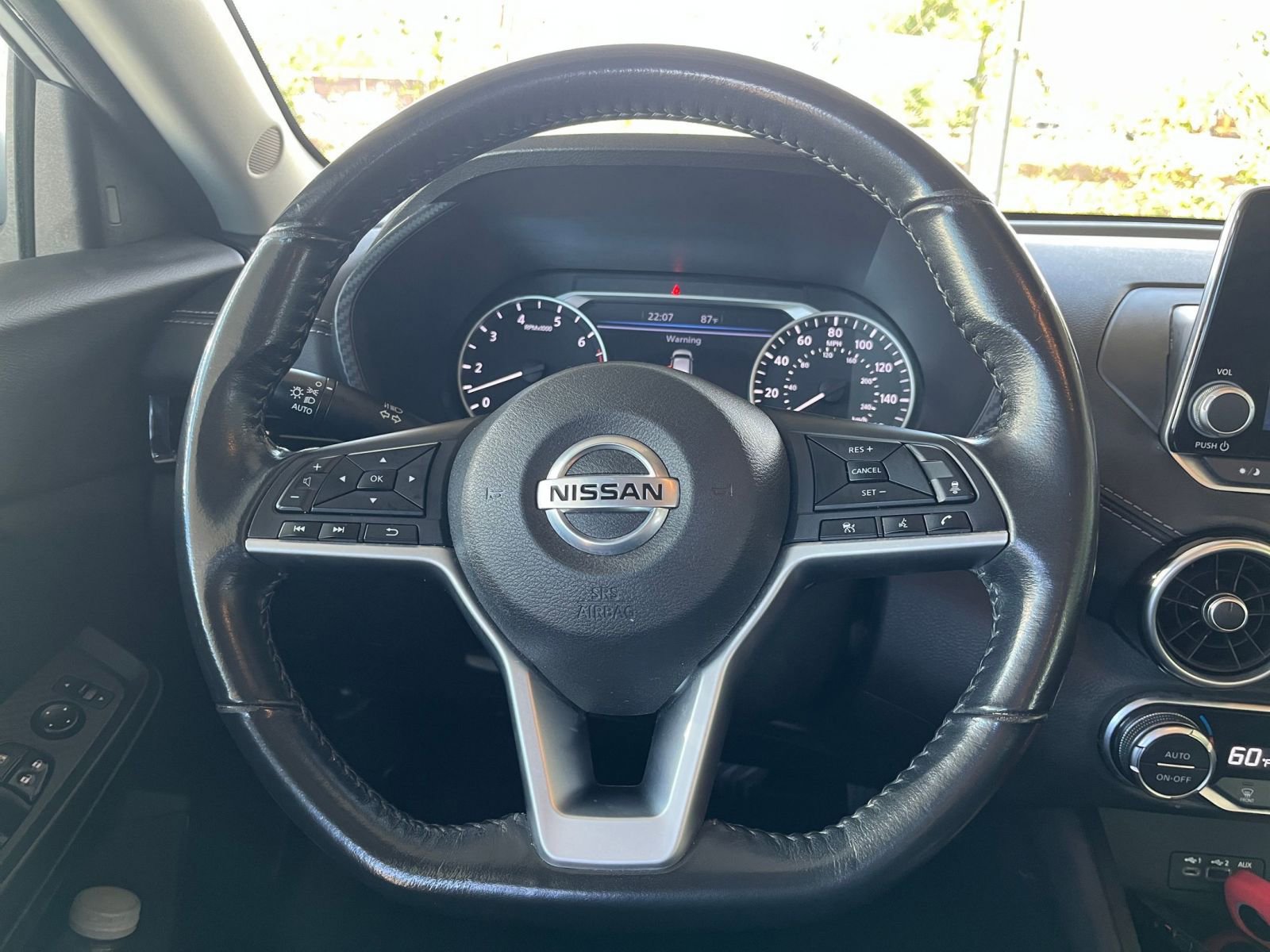 Thumbnail: 2021 Nissan Sentra - 32