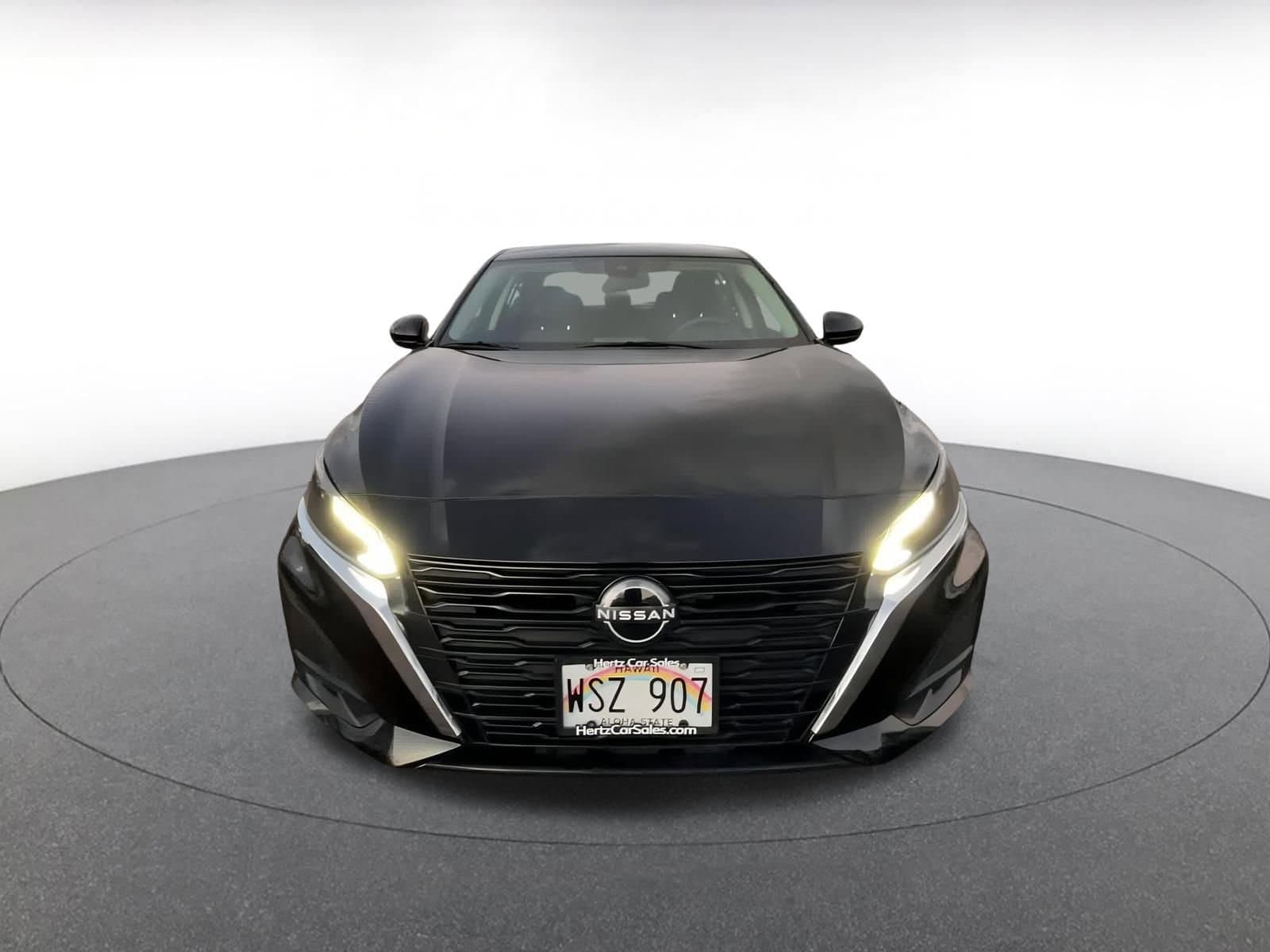 Thumbnail: 2023 Nissan Altima - 4