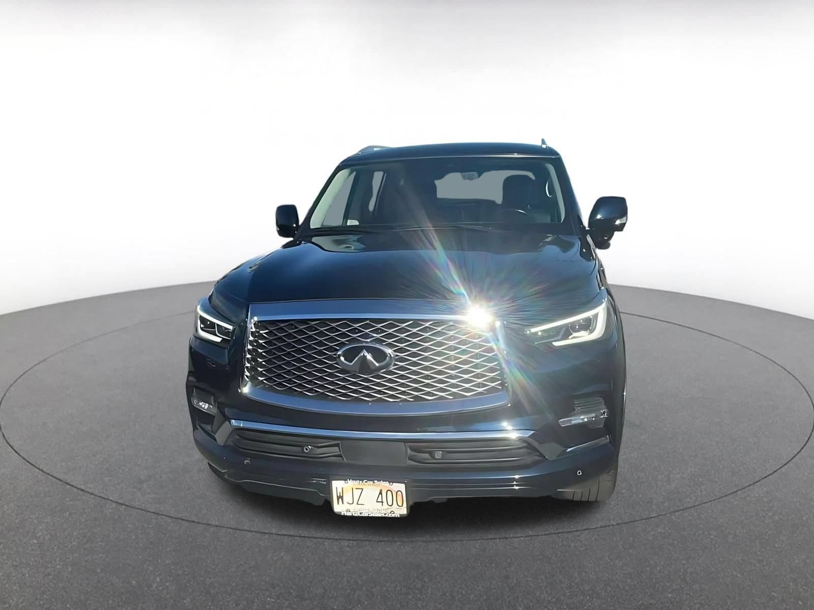 Thumbnail: 2022 INFINITI QX80 - 4