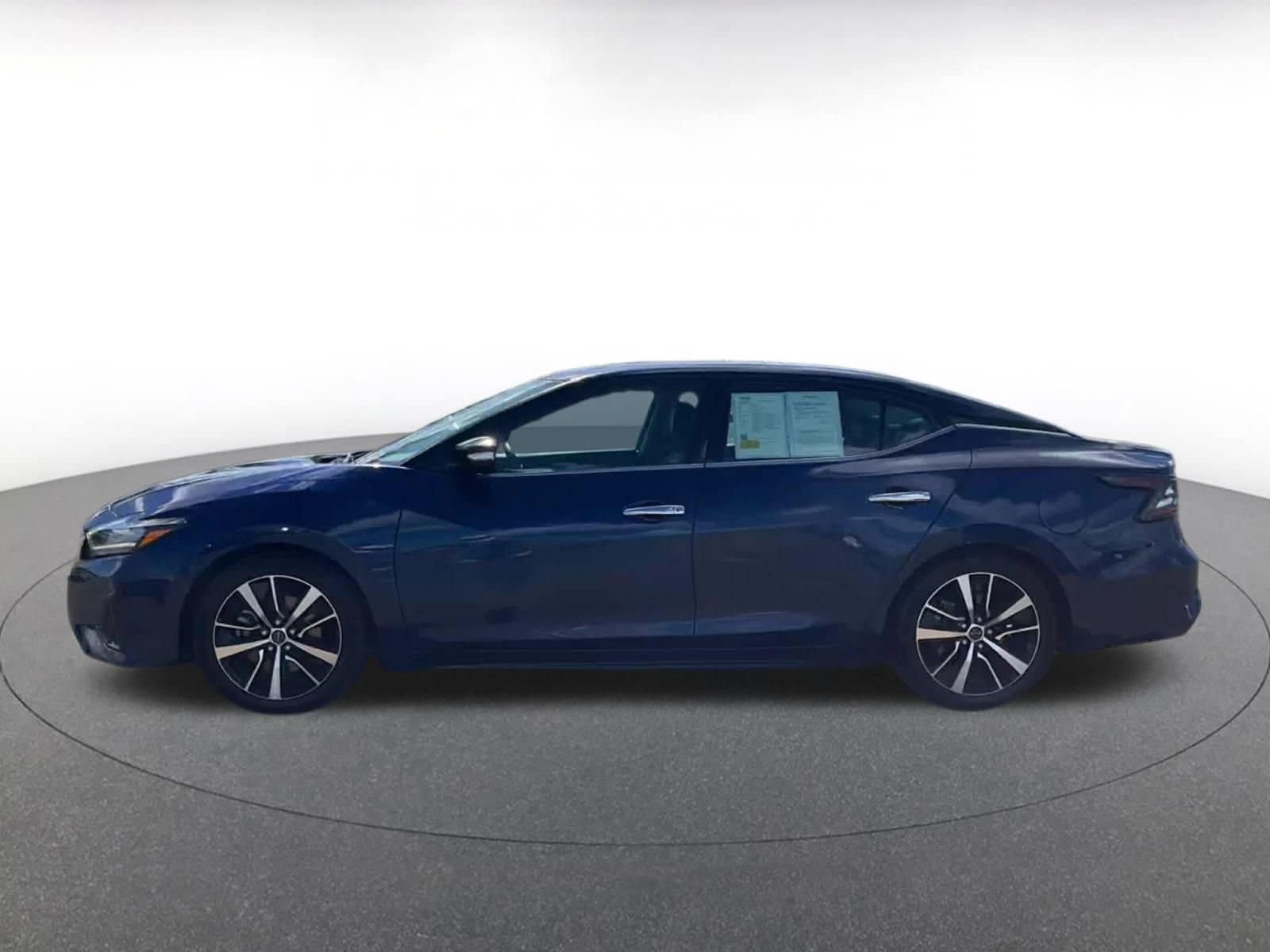 Thumbnail: 2023 Nissan Maxima - 9