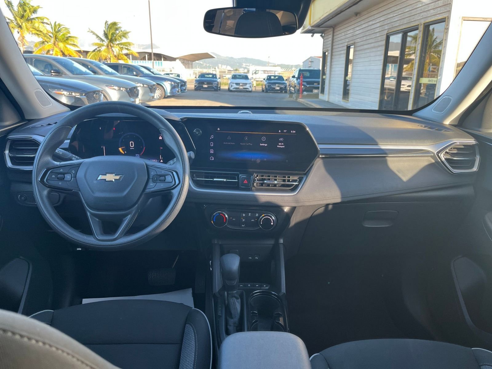 Thumbnail: 2025 Chevrolet TrailBlazer - 32