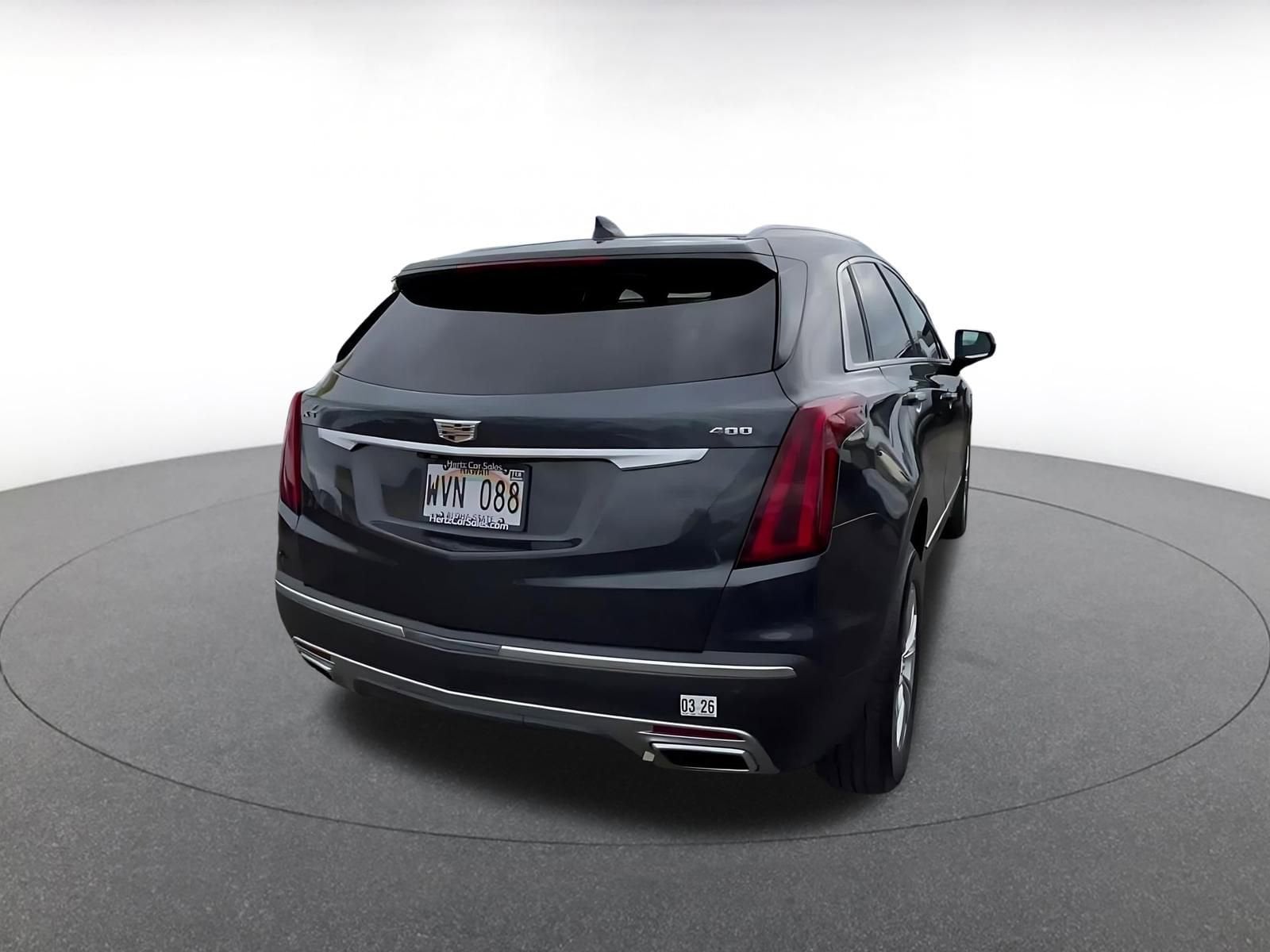 Thumbnail: 2023 Cadillac XT5 - 15