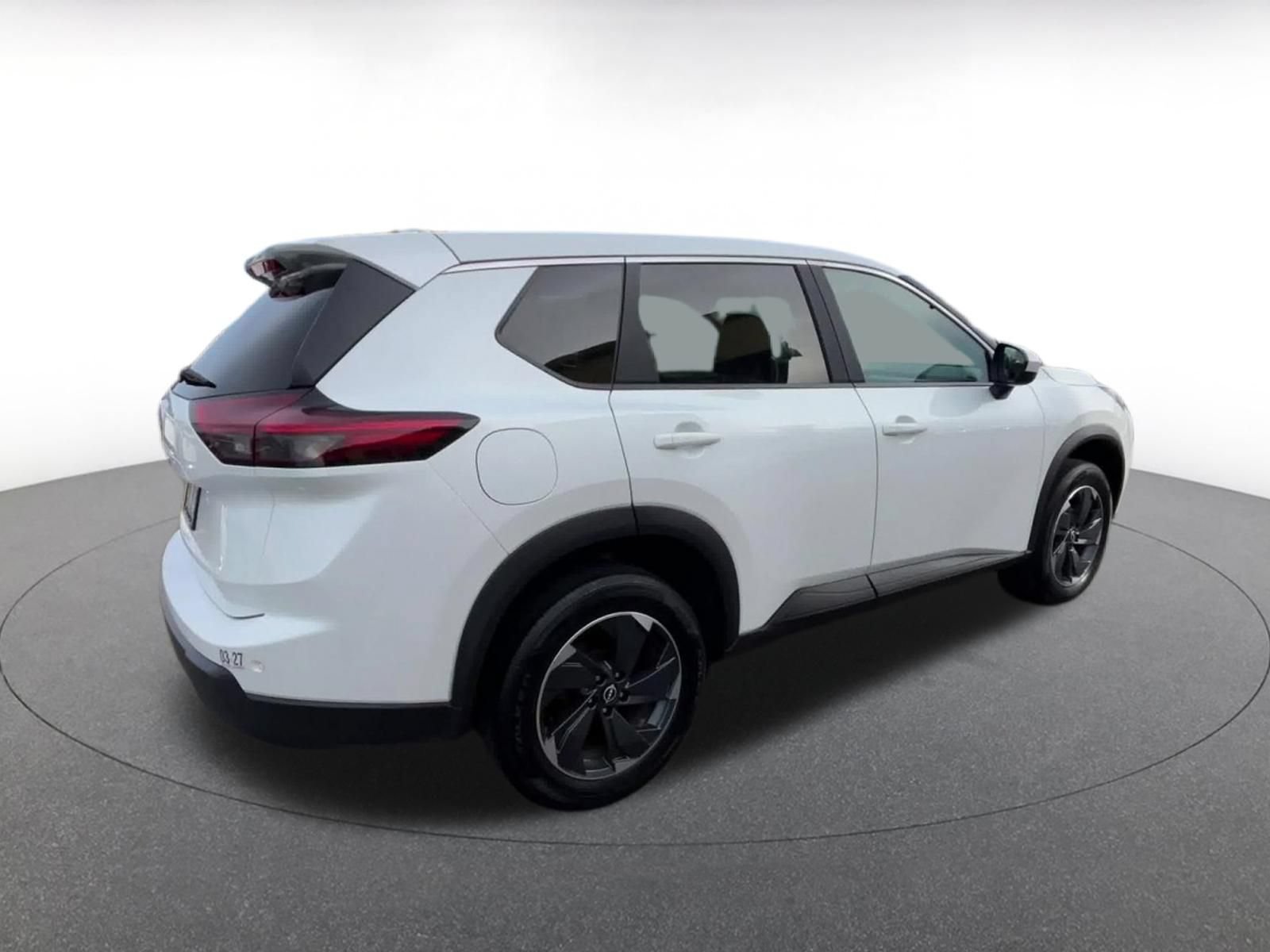 Thumbnail: 2025 Nissan Rogue - 15