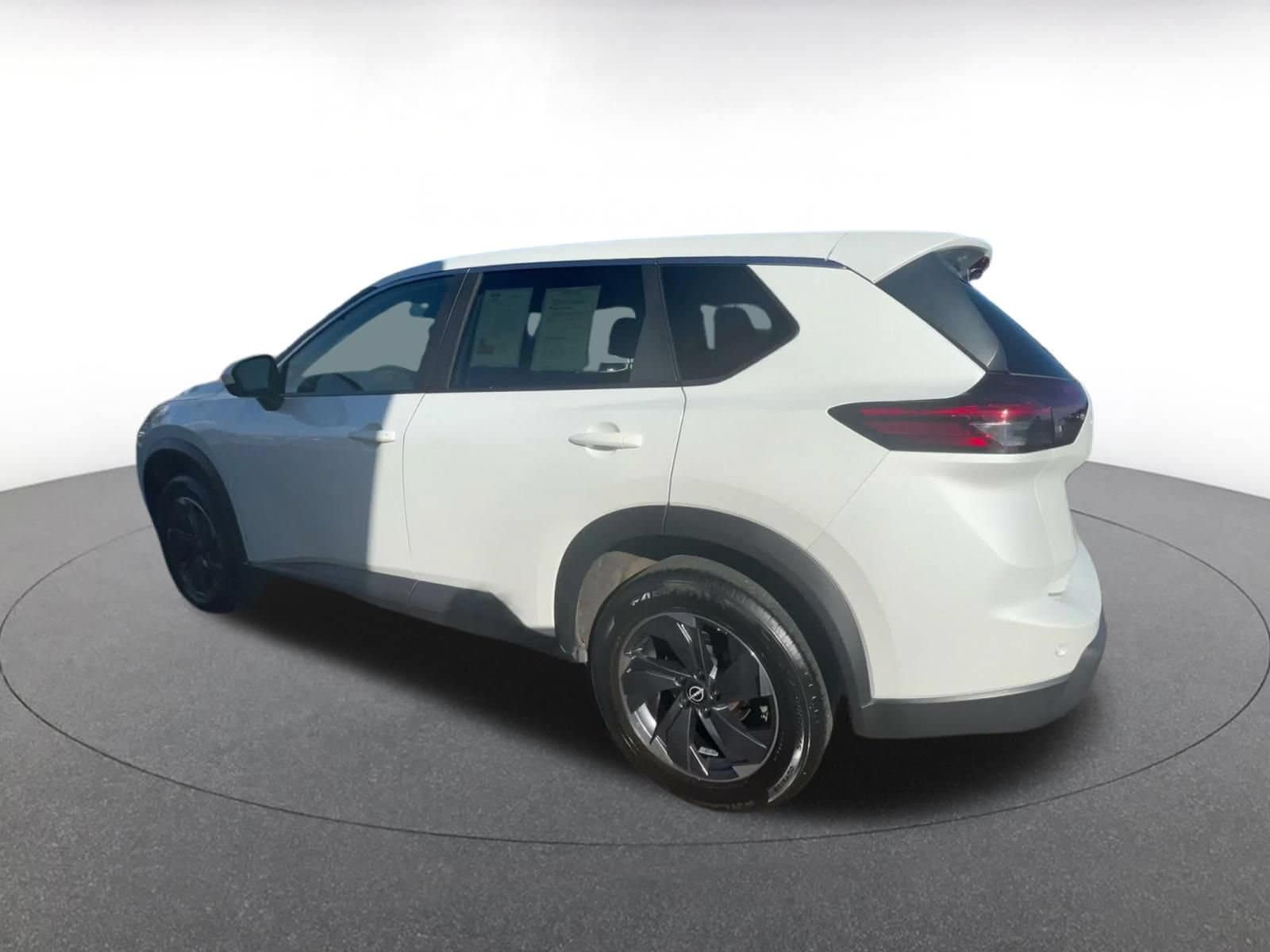 Thumbnail: 2025 Nissan Rogue - 8