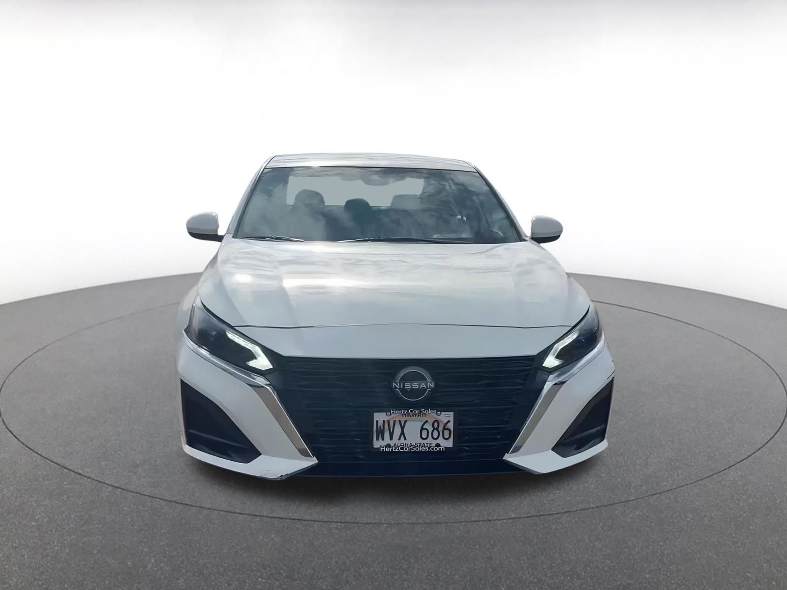 Thumbnail: 2023 Nissan Altima - 4