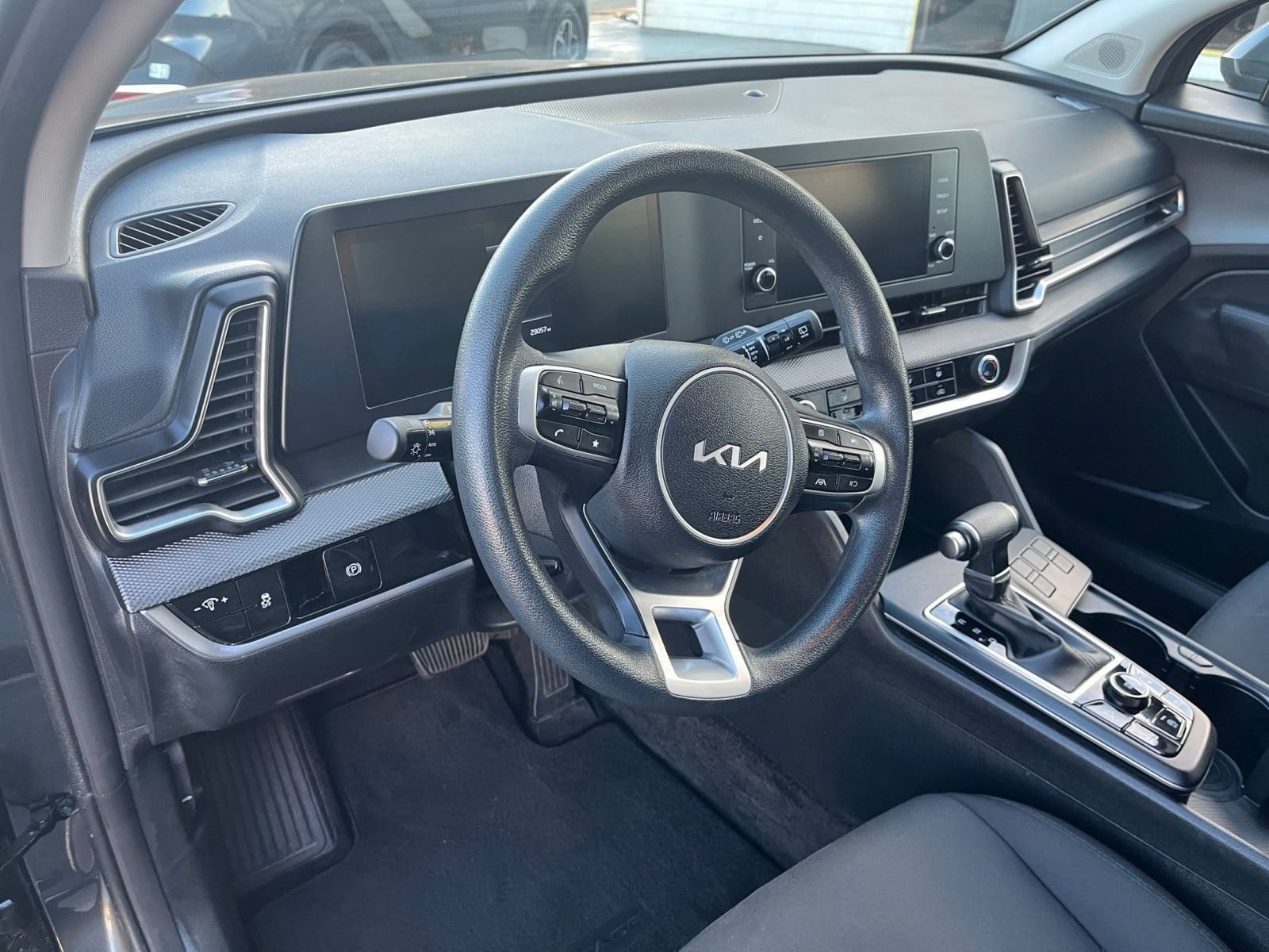 Thumbnail: 2025 Kia Sportage - 33