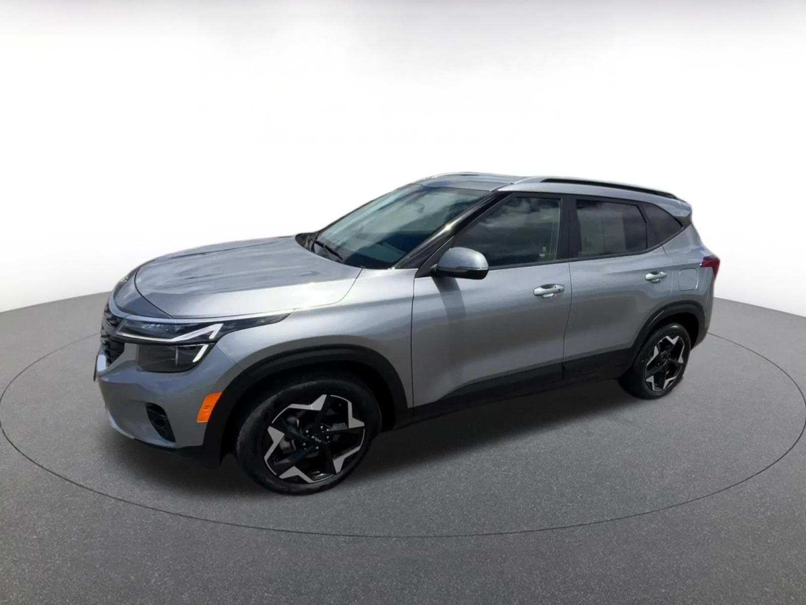 Thumbnail: 2025 Kia Seltos - 6