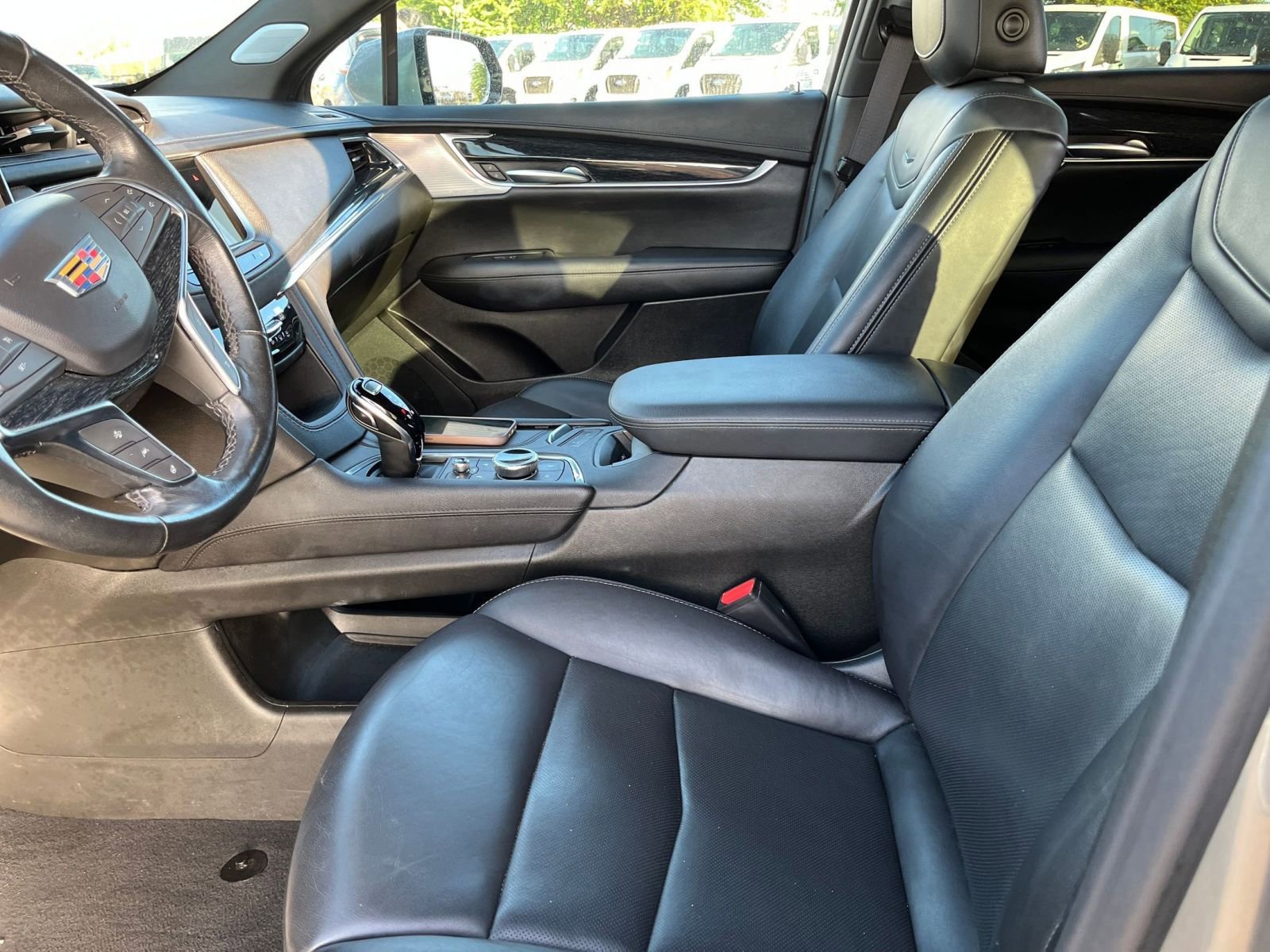 Thumbnail: 2023 Cadillac XT5 - 30