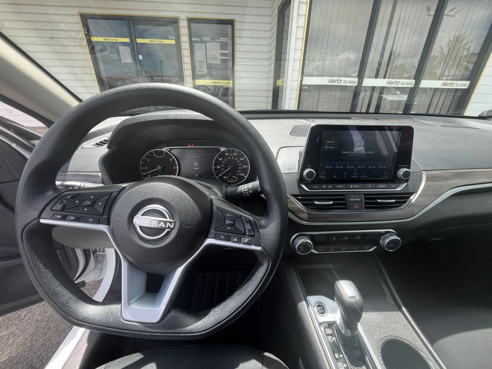 Thumbnail: 2025 Nissan Altima - 32