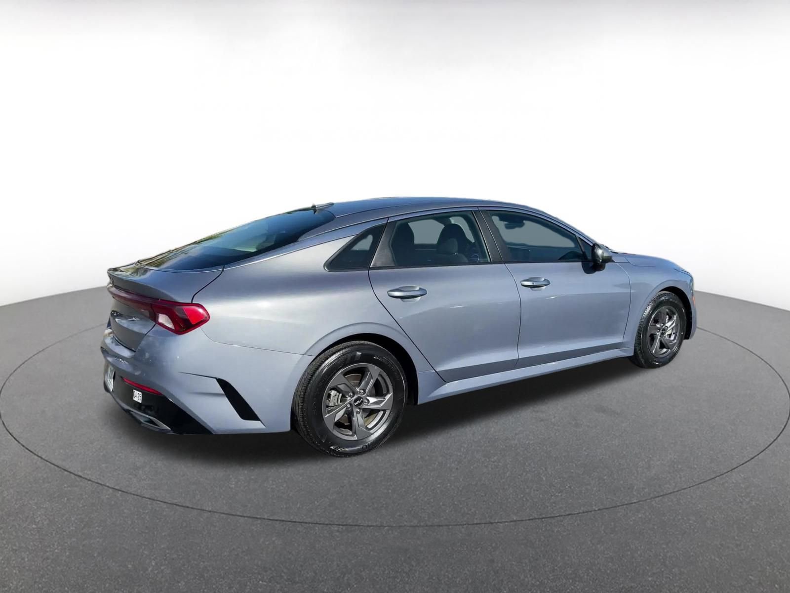 Thumbnail: 2023 Kia K5 - 11