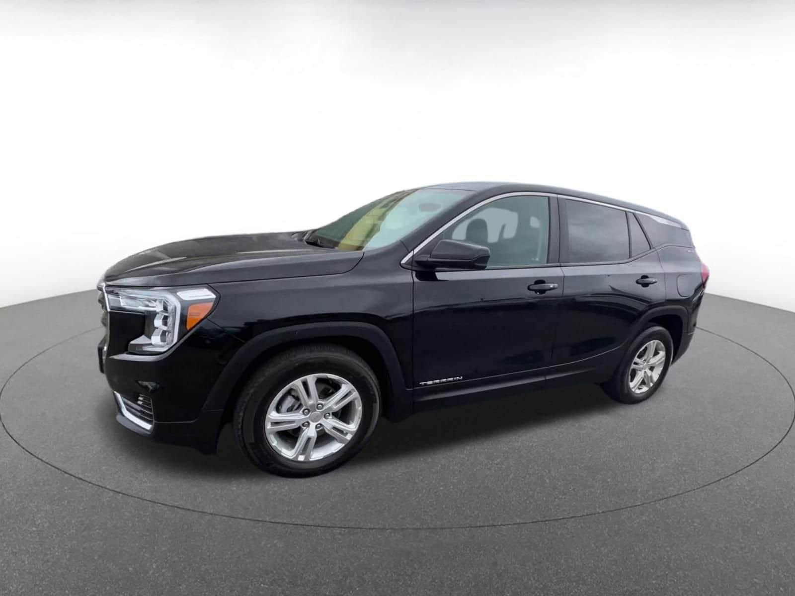 Thumbnail: 2024 GMC Terrain - 8