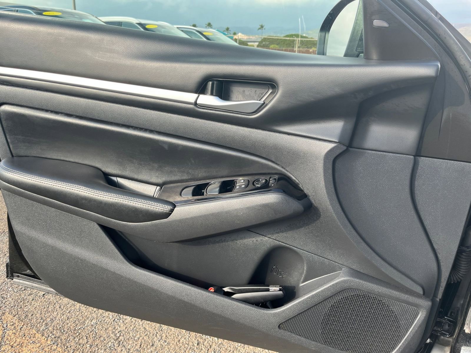 Thumbnail: 2023 Nissan Altima - 25