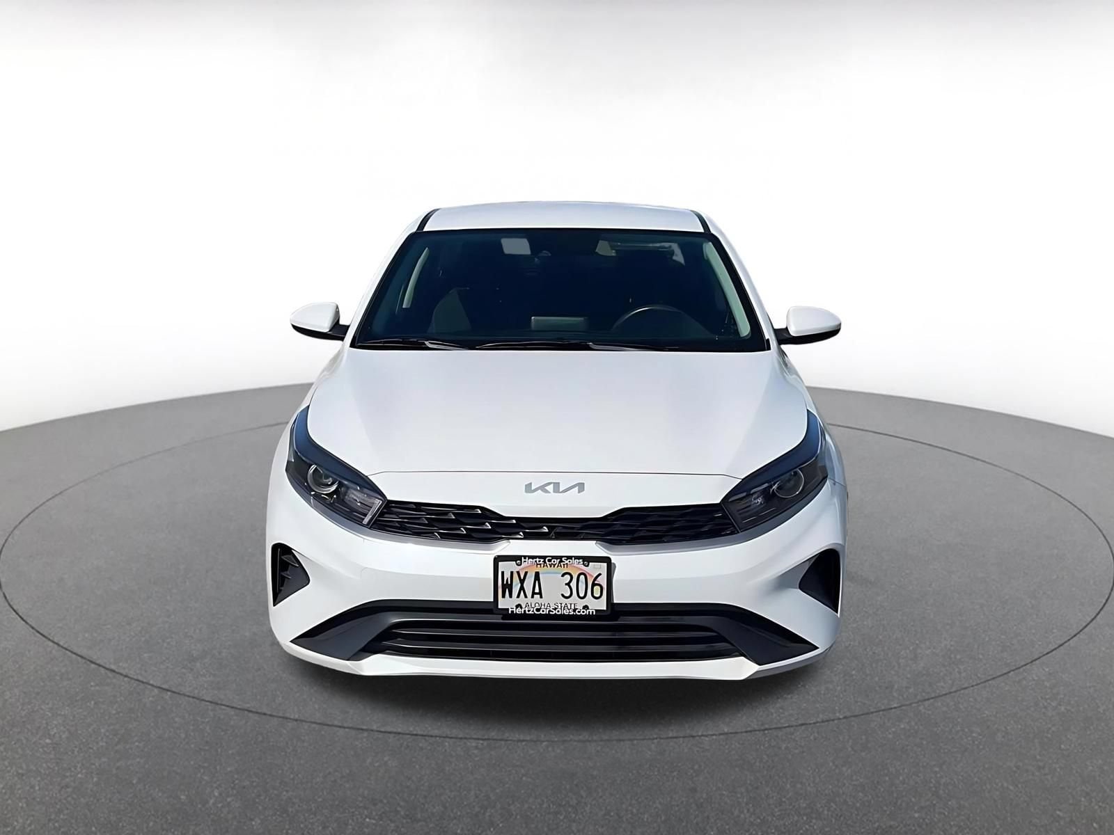 Thumbnail: 2024 Kia Forte - 4