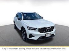 2024 Volvo XC40 B5 Core -
                  Honolulu, HI