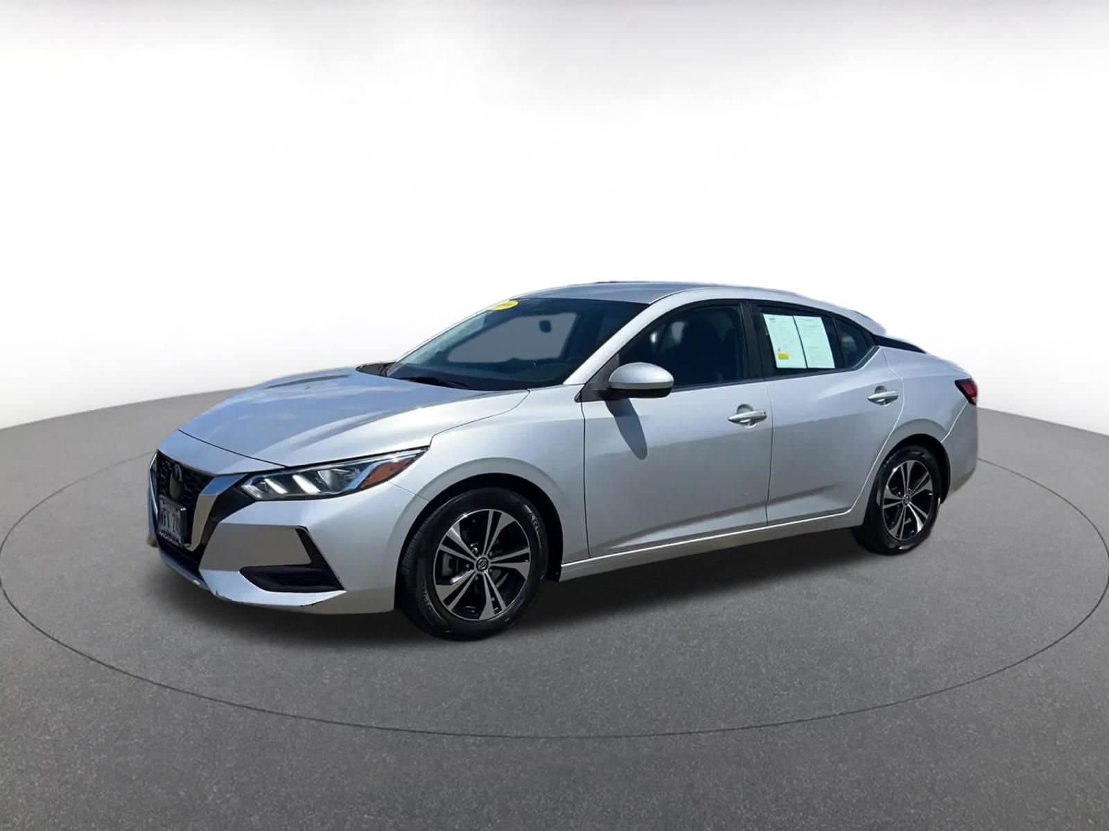 Thumbnail: 2021 Nissan Sentra - 9