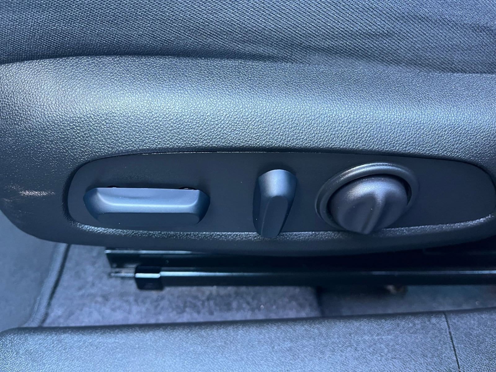 Thumbnail: 2024 Chevrolet Malibu - 23