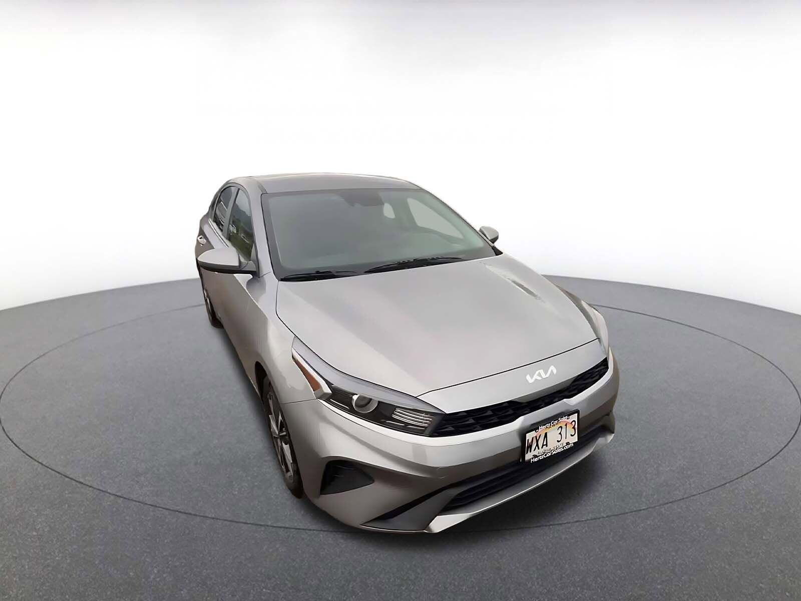 Thumbnail: 2024 Kia Forte - 3