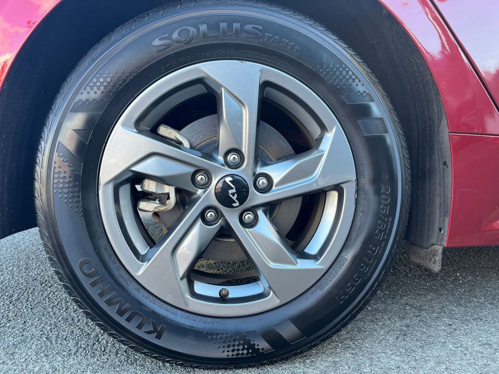 Thumbnail: 2023 Kia K5 - 28