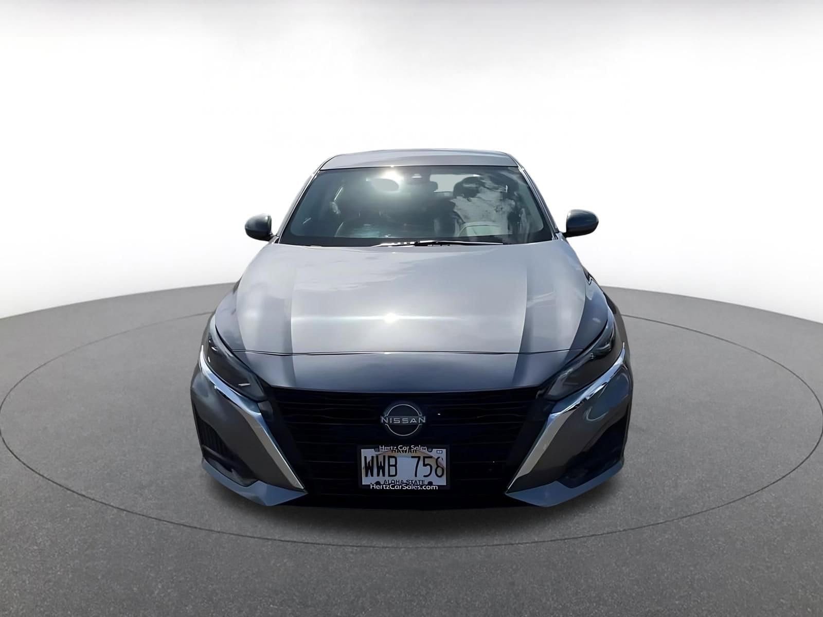 Thumbnail: 2023 Nissan Altima - 4