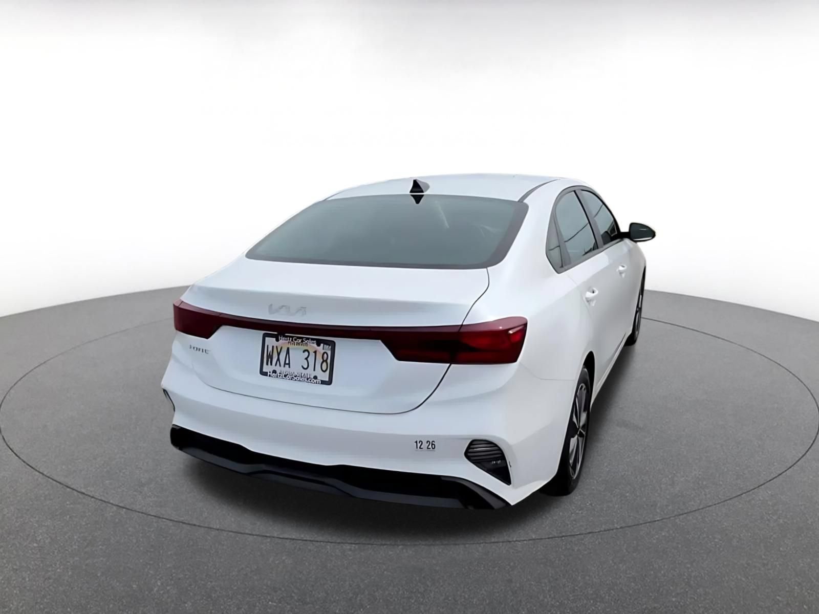Thumbnail: 2024 Kia Forte - 7
